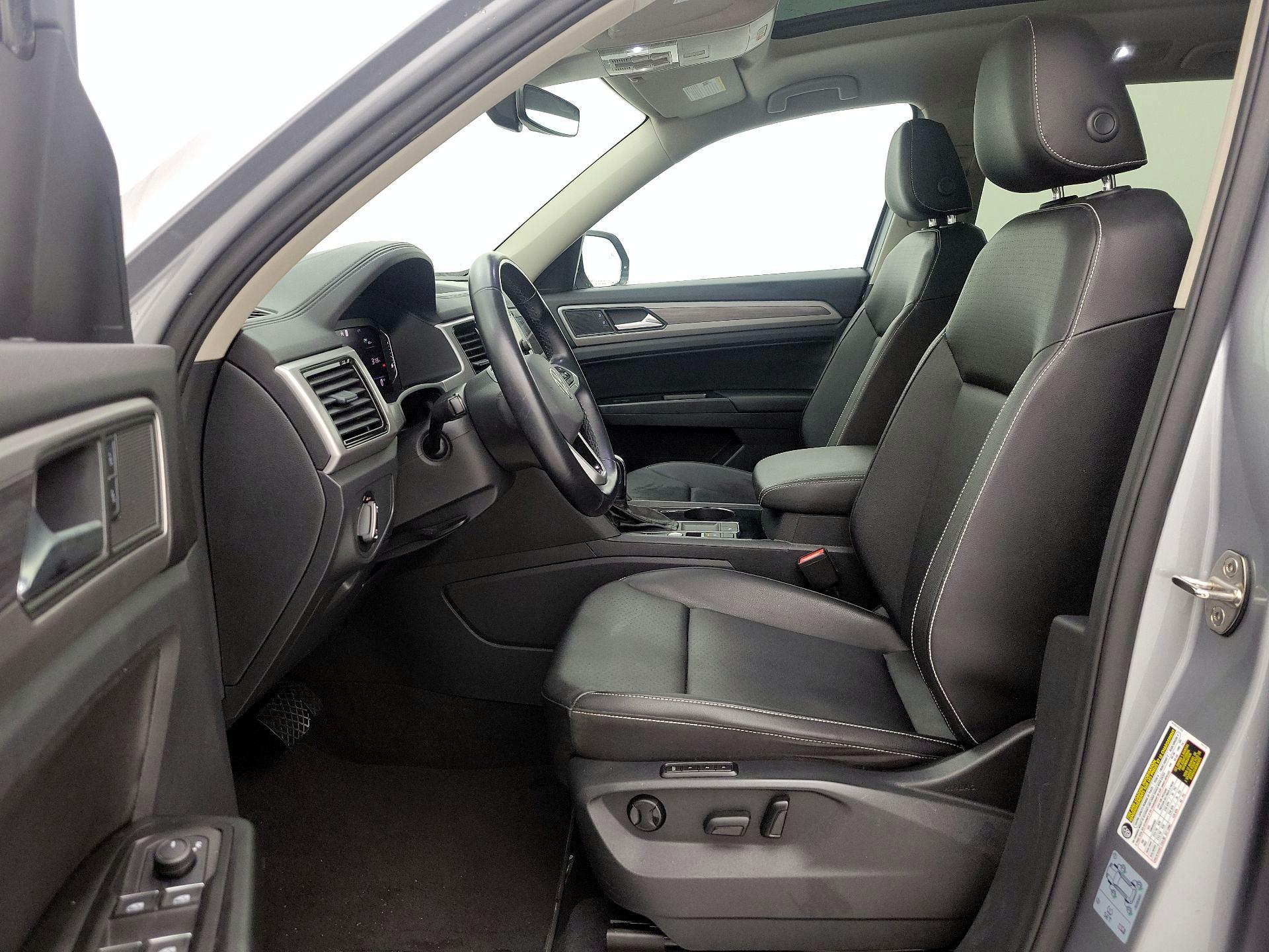 Thumbnail: 2021 Volkswagen Atlas - 11