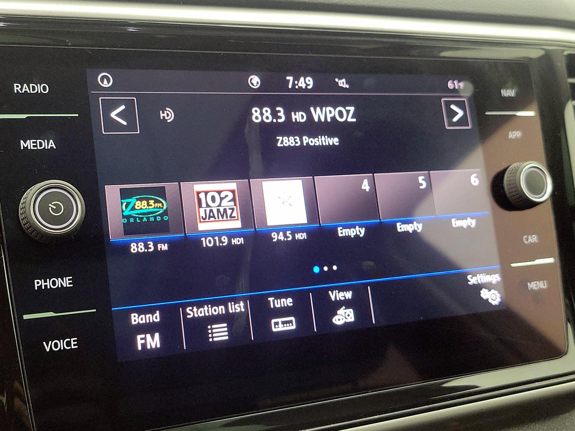 Thumbnail: 2021 Volkswagen Atlas - 16