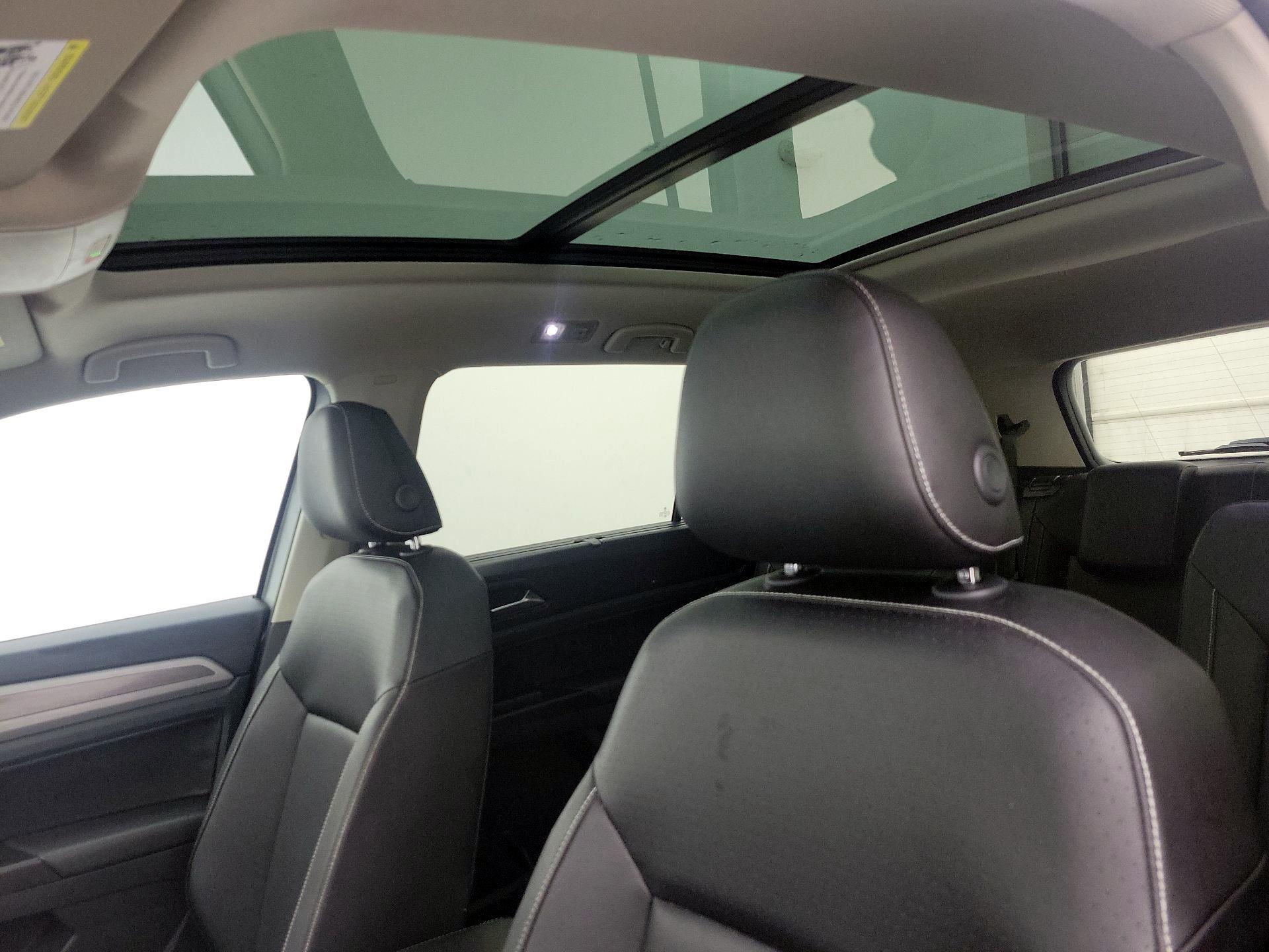 Thumbnail: 2021 Volkswagen Atlas - 20