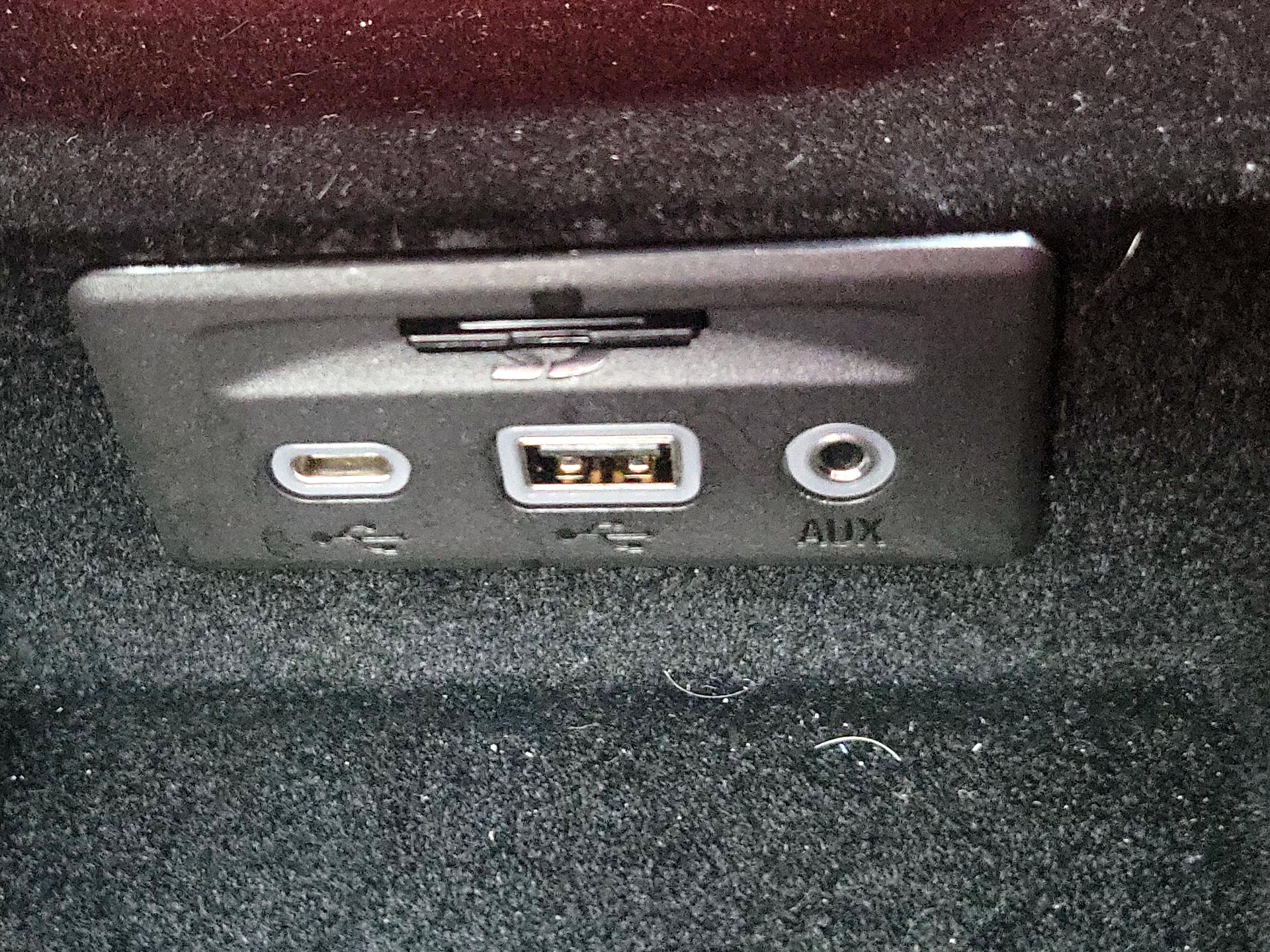 Thumbnail: 2023 Chevrolet Corvette - 19