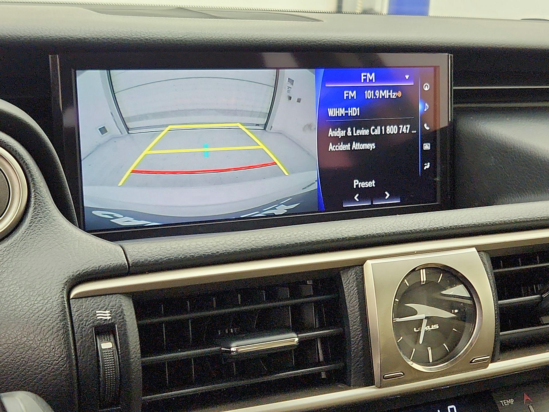 Thumbnail: 2017 Lexus IS - 14