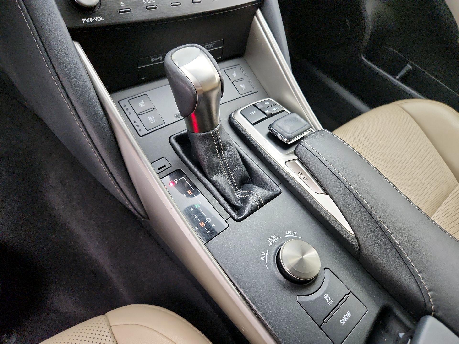 Thumbnail: 2017 Lexus IS - 17