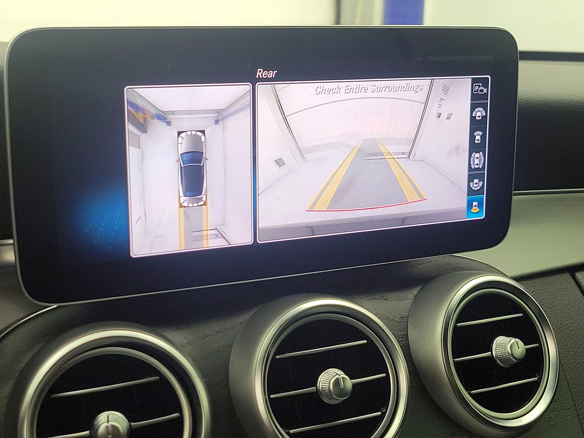 Thumbnail: 2019 Mercedes-Benz C-Class - 15