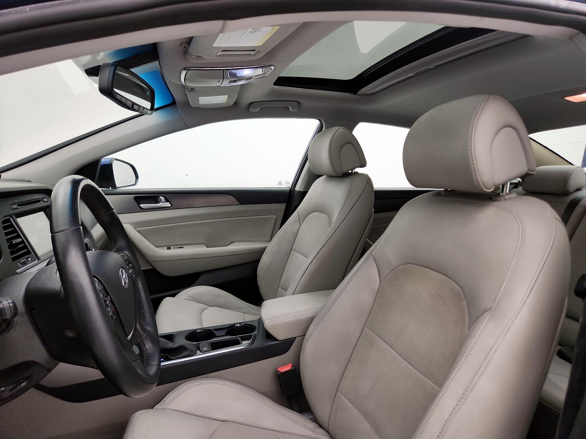 Thumbnail: 2017 Hyundai Sonata - 19