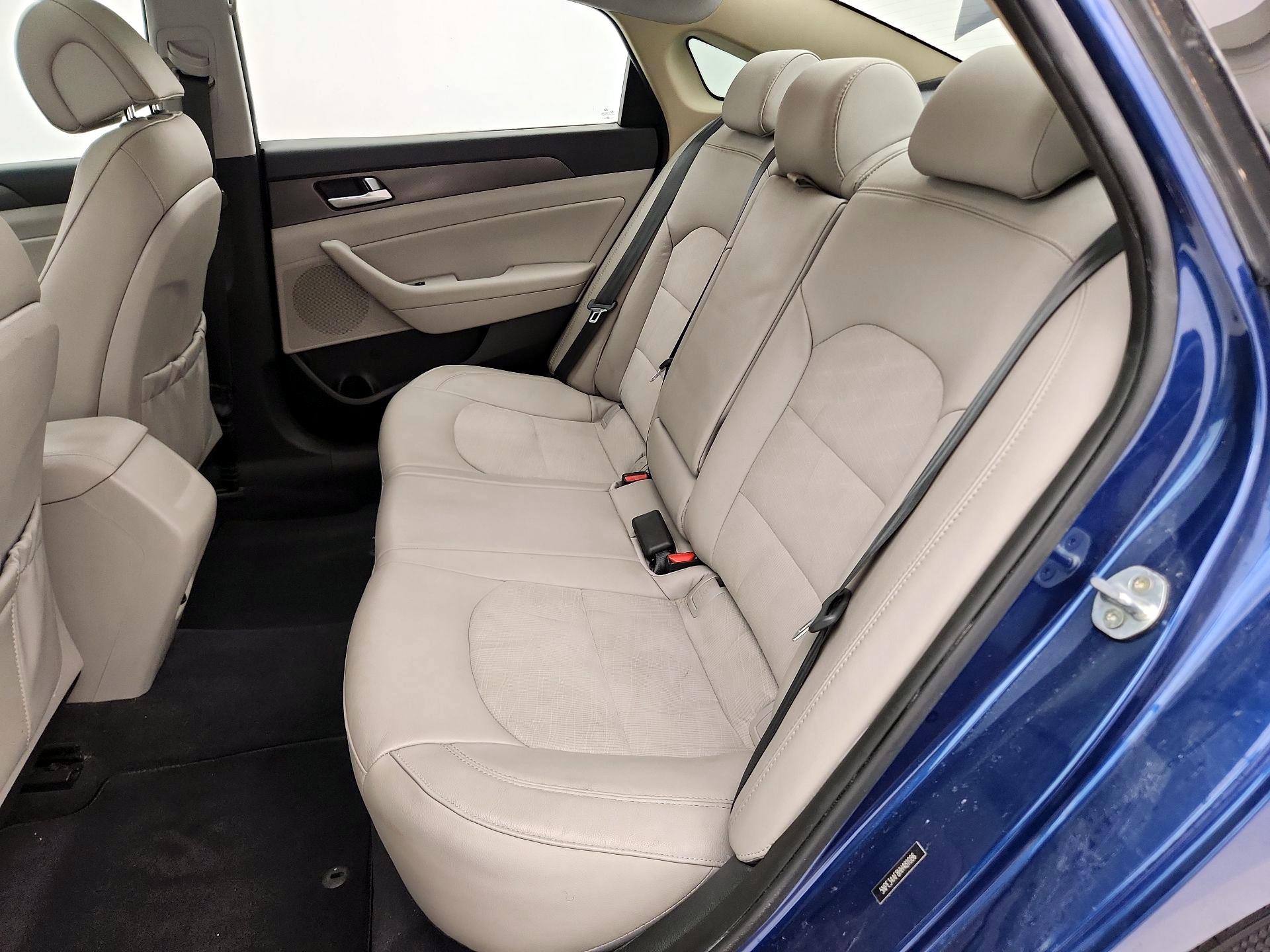 Thumbnail: 2017 Hyundai Sonata - 20