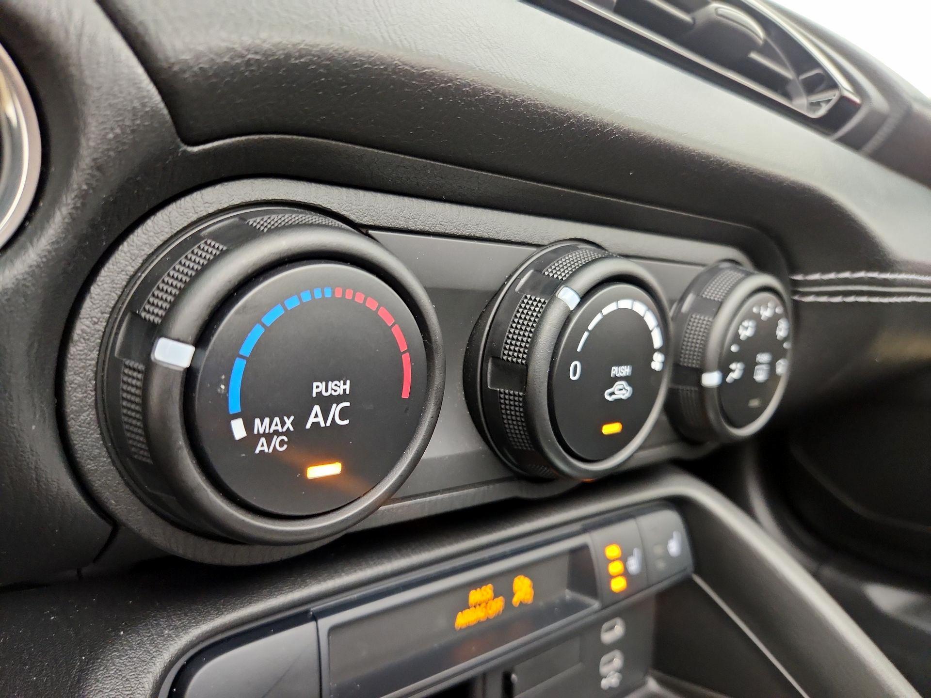 Thumbnail: 2024 Mazda MX-5 Miata - 17