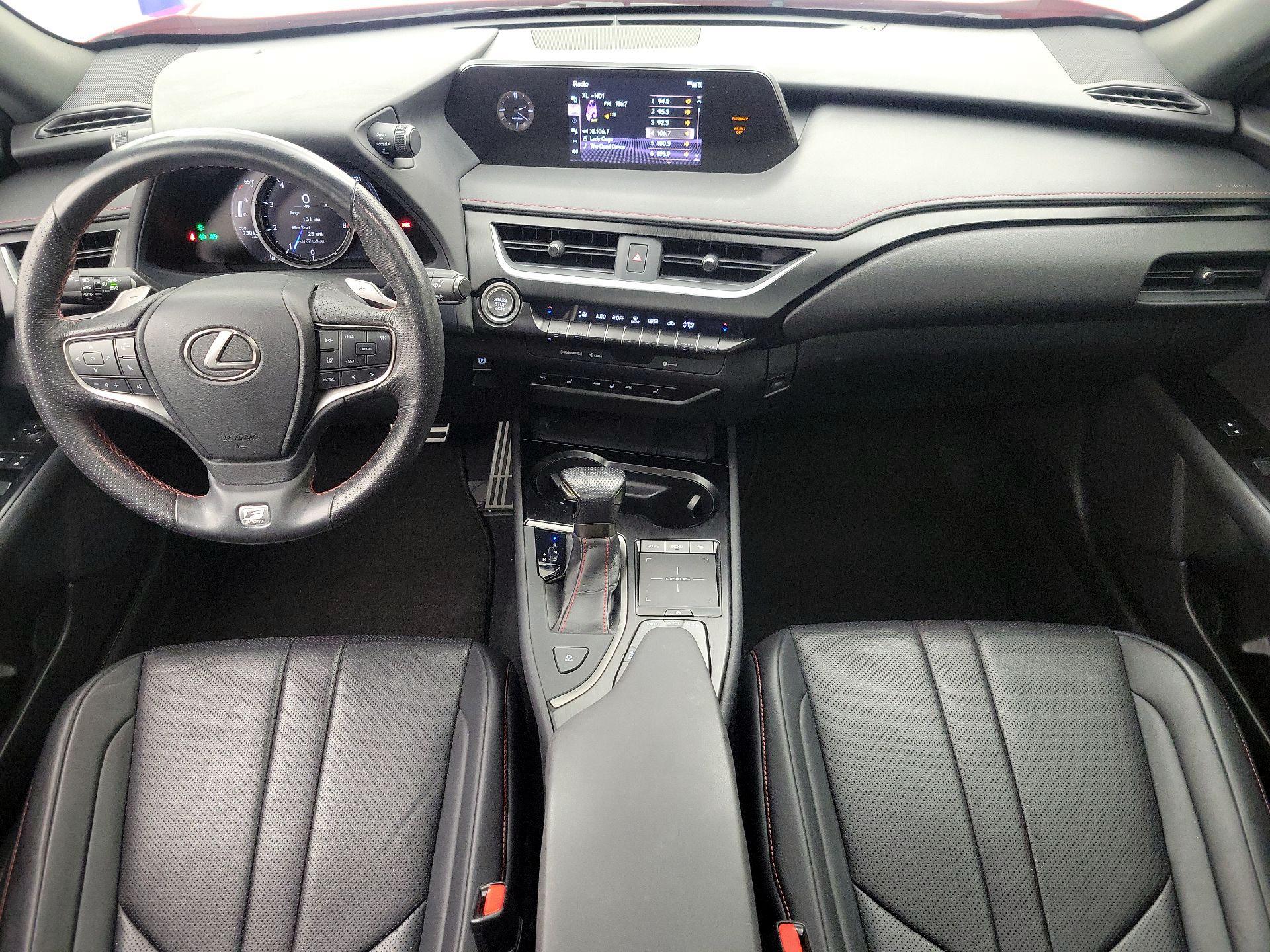 Thumbnail: 2019 Lexus UX - 9