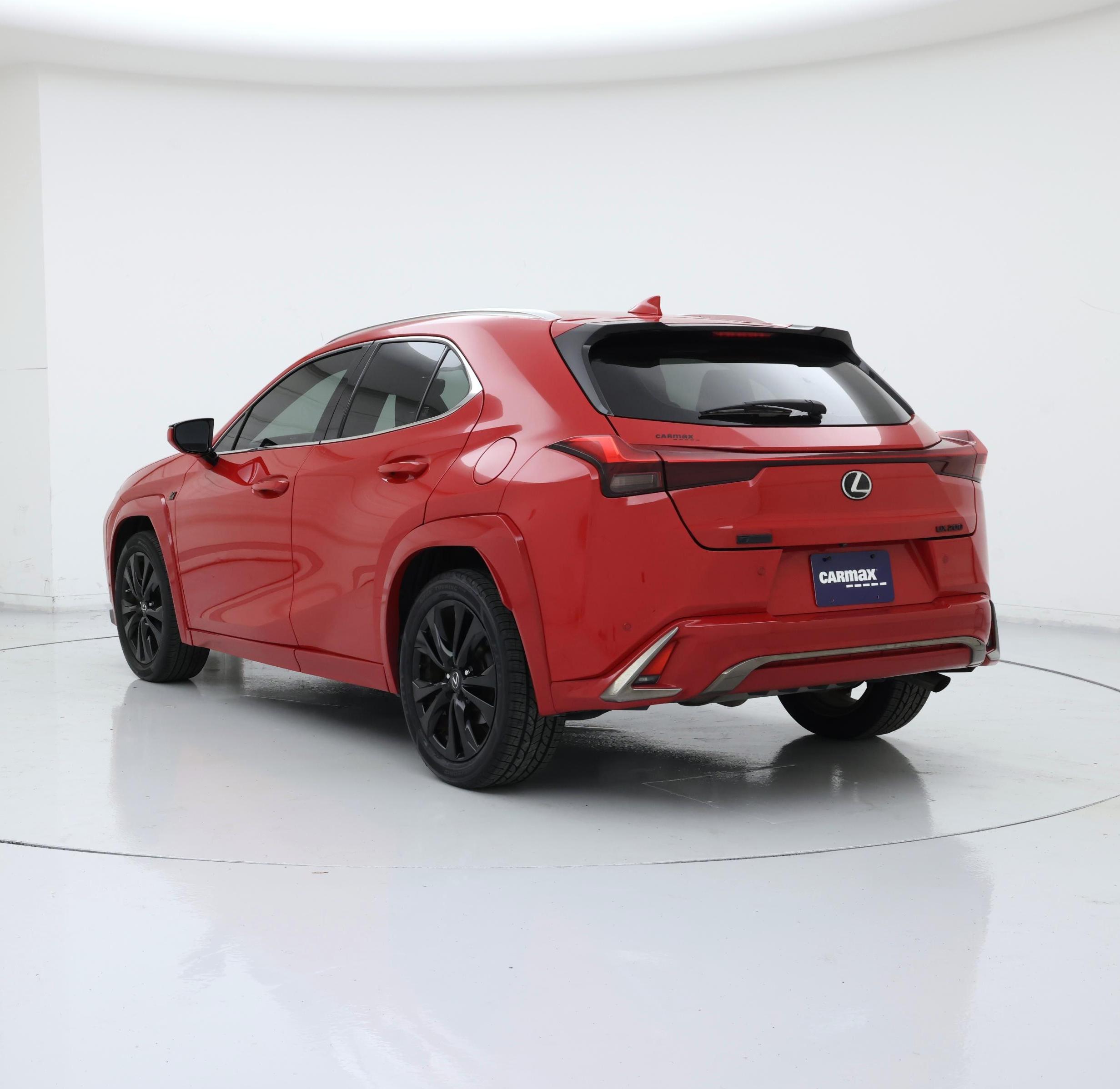 Thumbnail: 2019 Lexus UX - 2