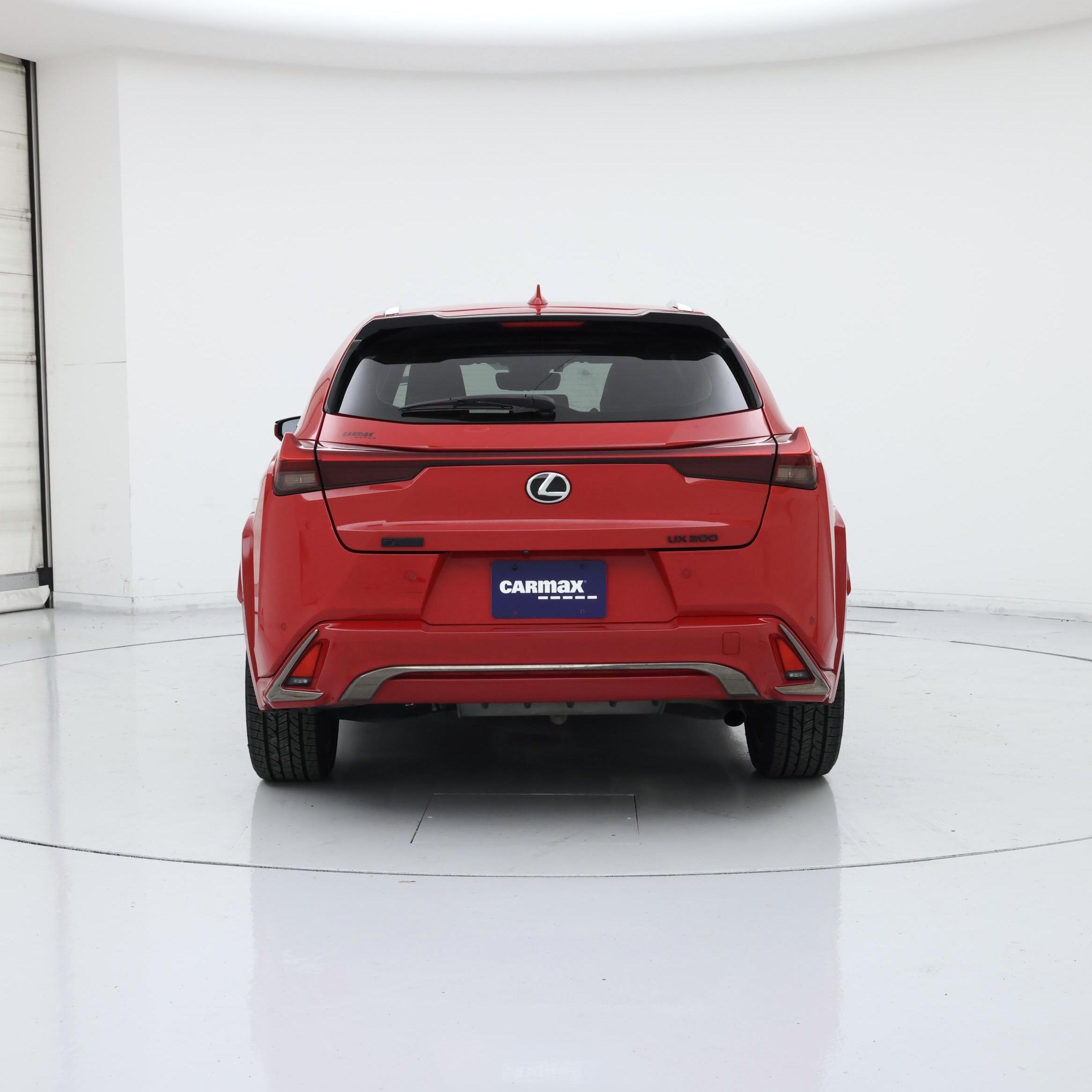 Thumbnail: 2019 Lexus UX - 6