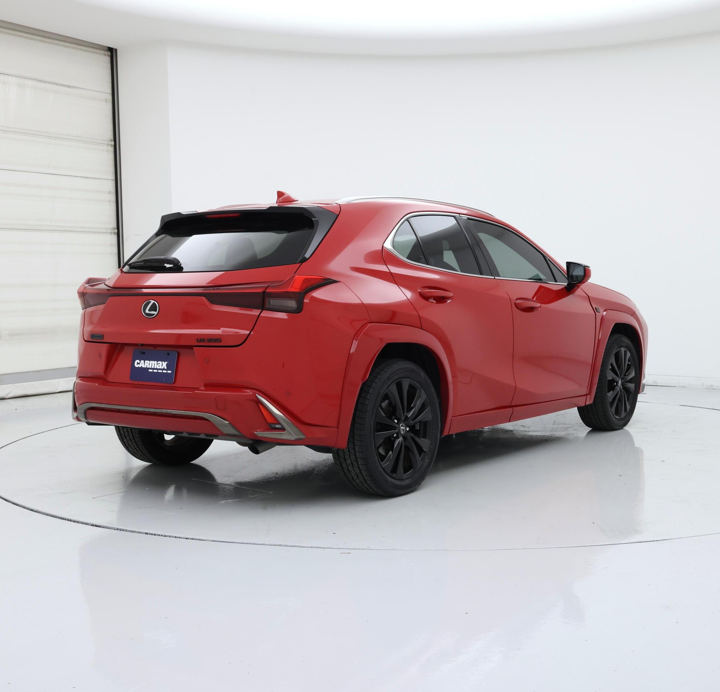 Thumbnail: 2019 Lexus UX - 8