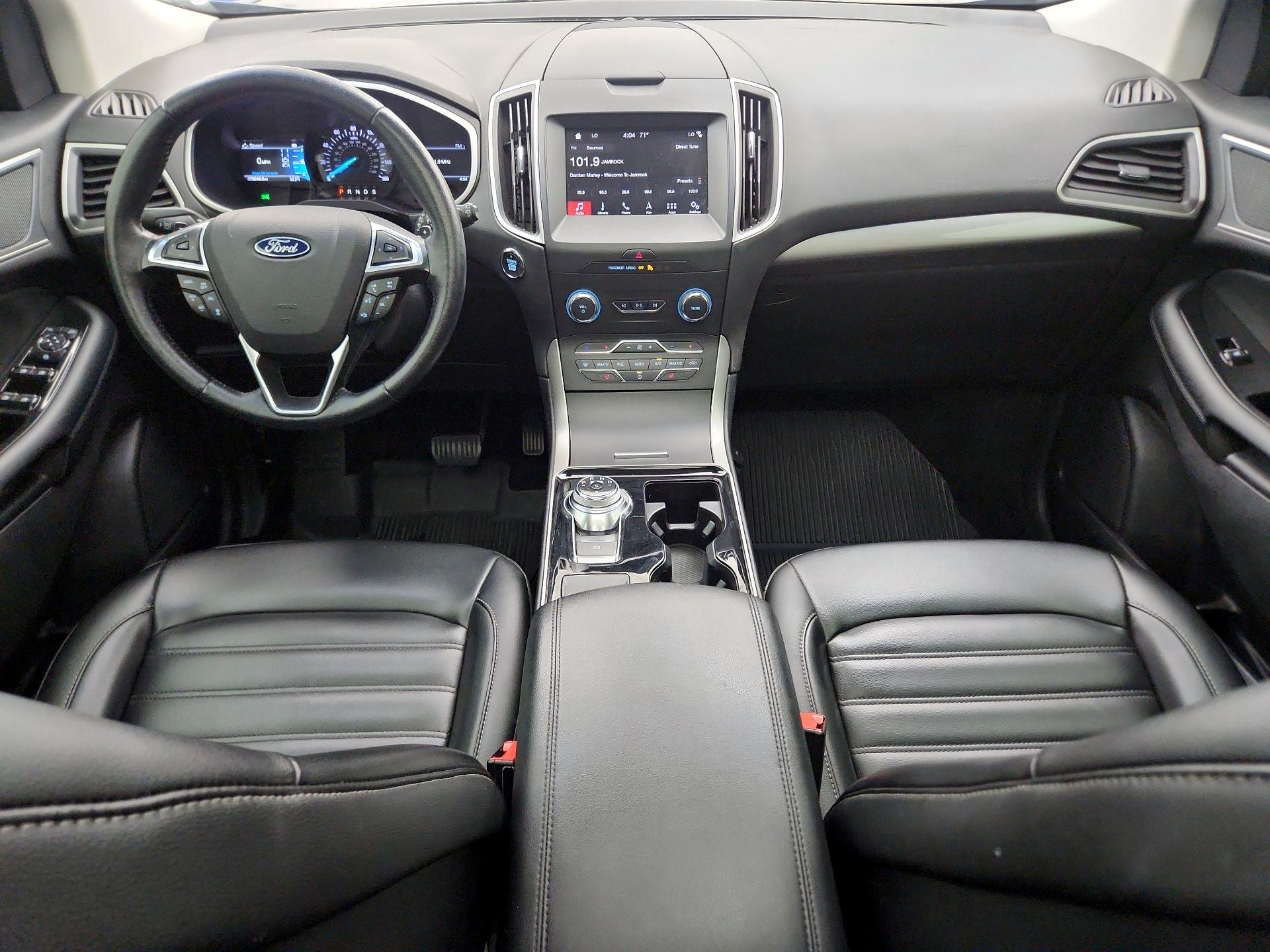 Thumbnail: 2019 Ford Edge - 9