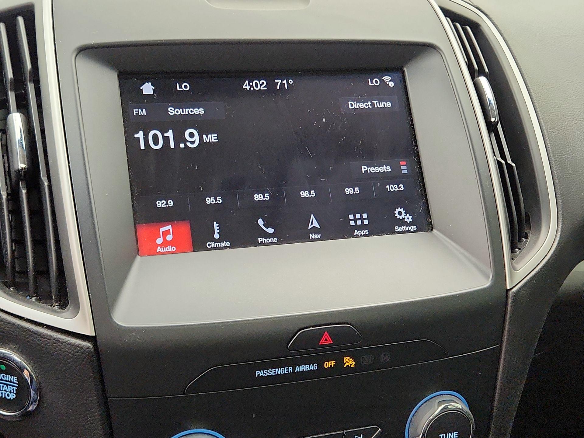 Thumbnail: 2019 Ford Edge - 16