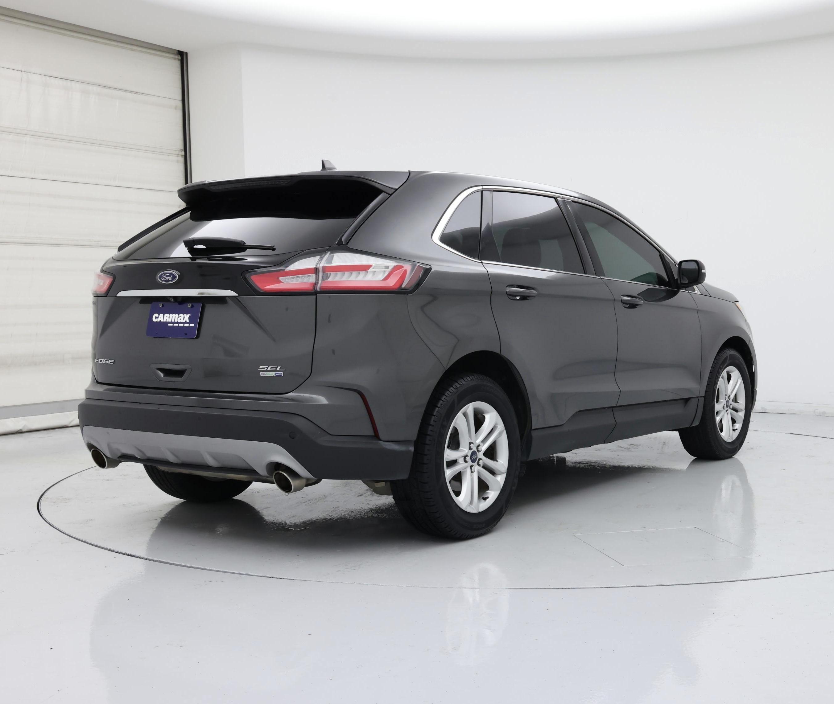 Thumbnail: 2019 Ford Edge - 8