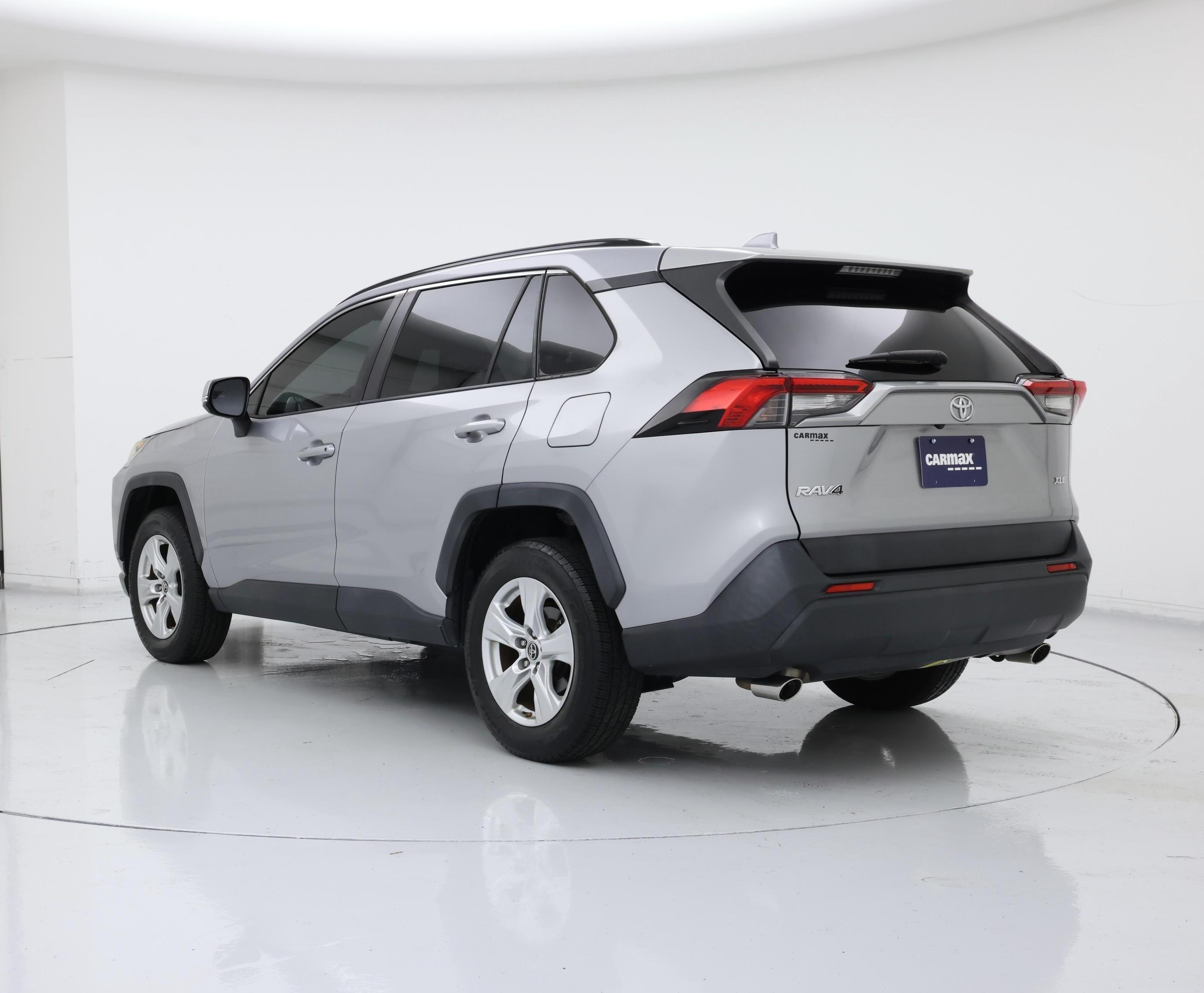 Thumbnail: 2019 Toyota RAV4 - 2