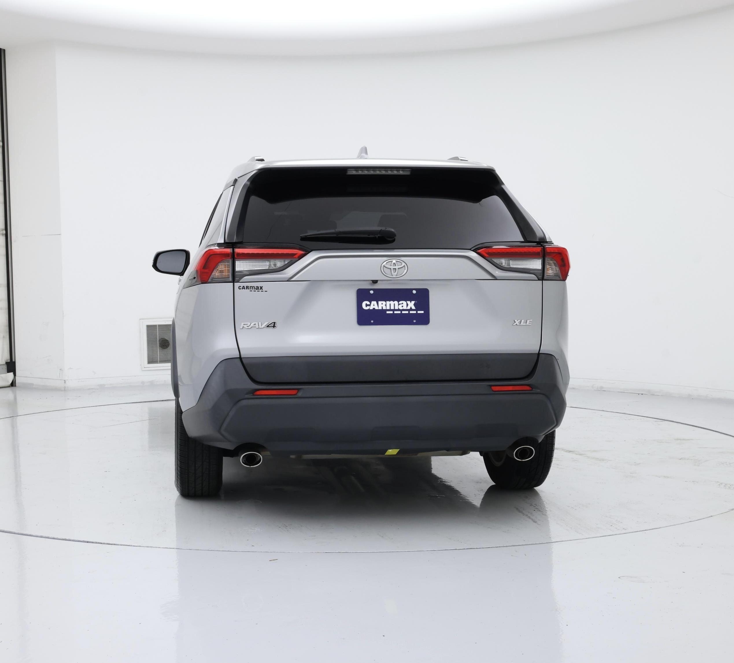 Thumbnail: 2019 Toyota RAV4 - 6