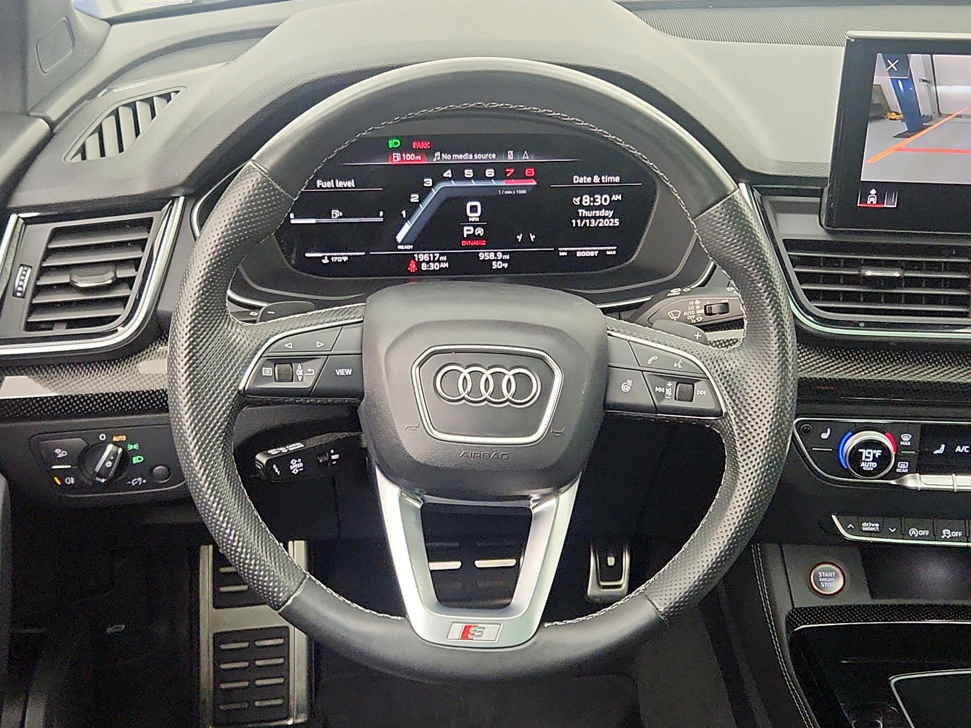 Thumbnail: 2023 Audi SQ5 - 10