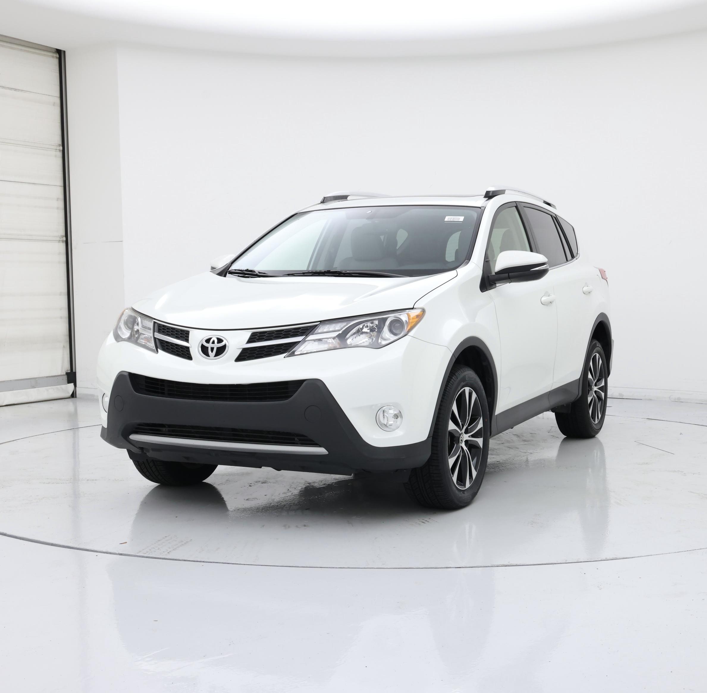 Thumbnail: 2015 Toyota RAV4 - 4