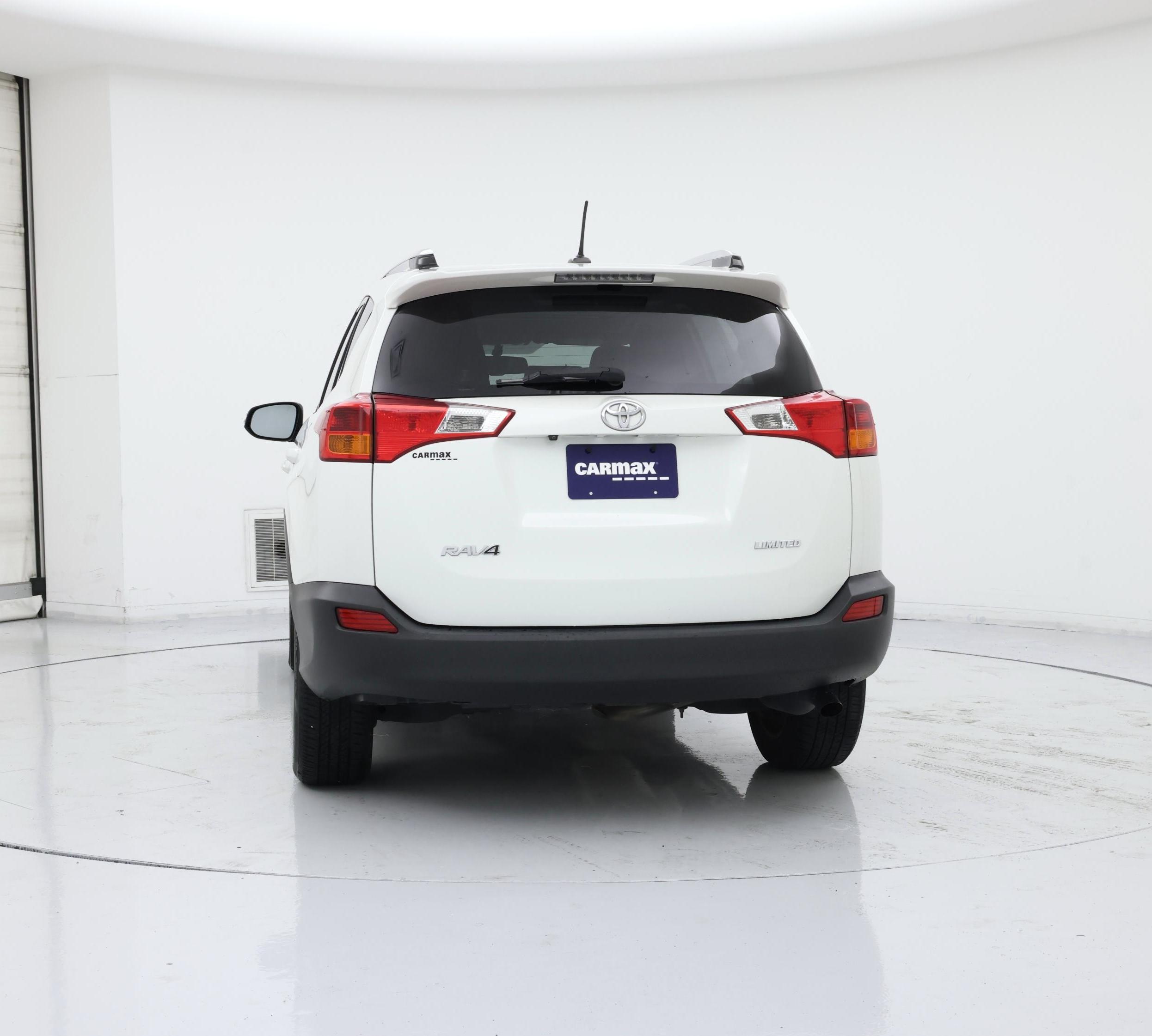 Thumbnail: 2015 Toyota RAV4 - 6