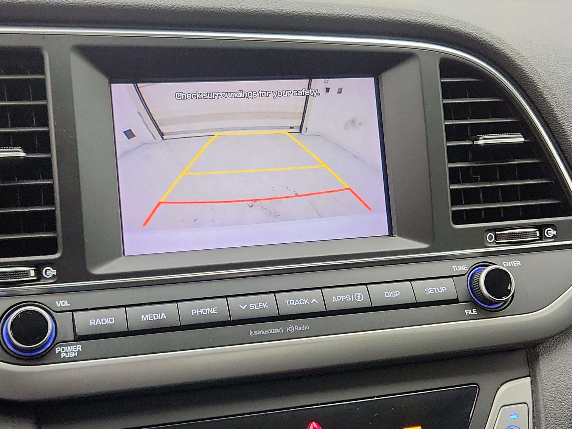 Thumbnail: 2018 Hyundai Elantra - 14