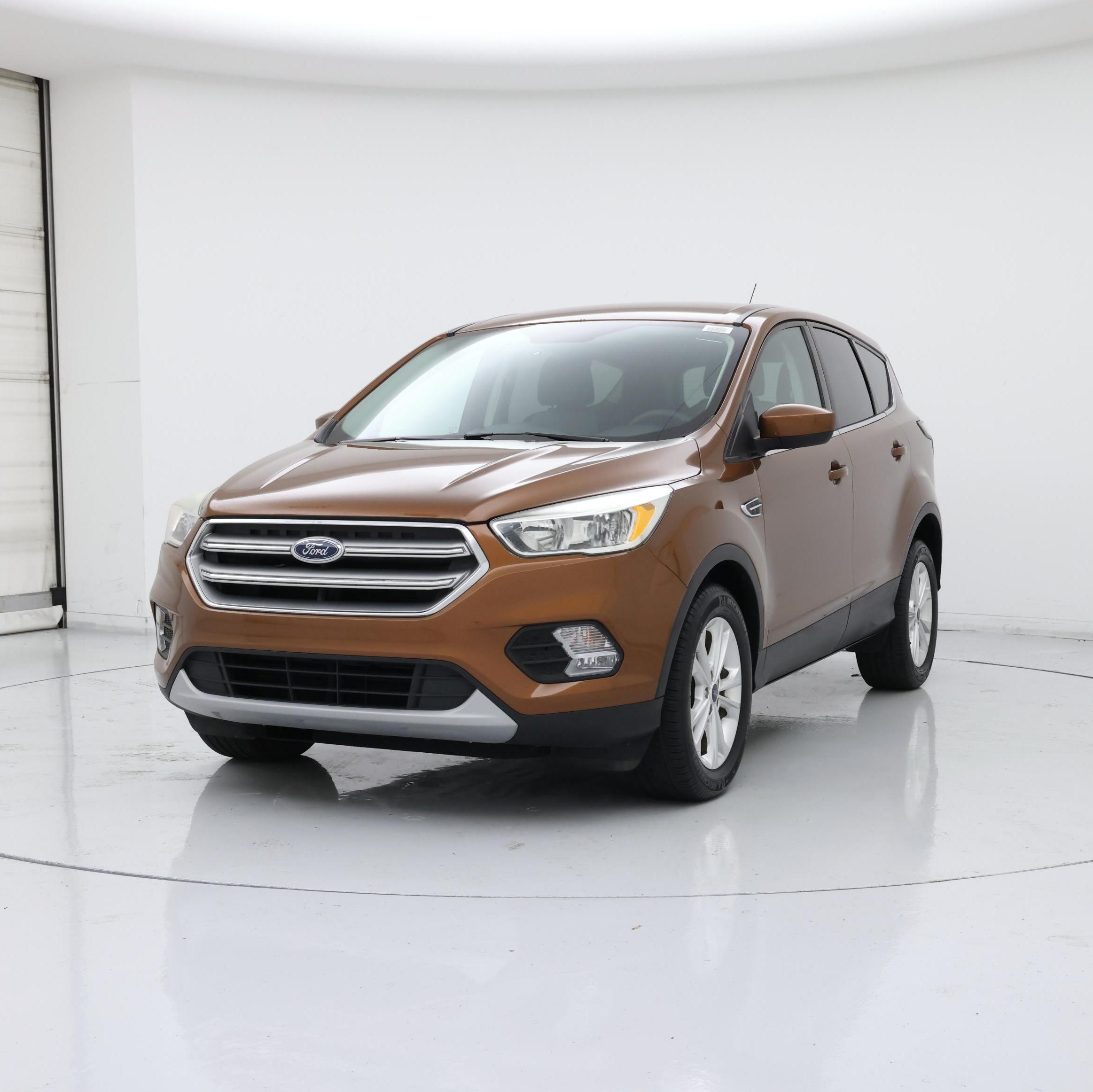 Thumbnail: 2017 Ford Escape - 4