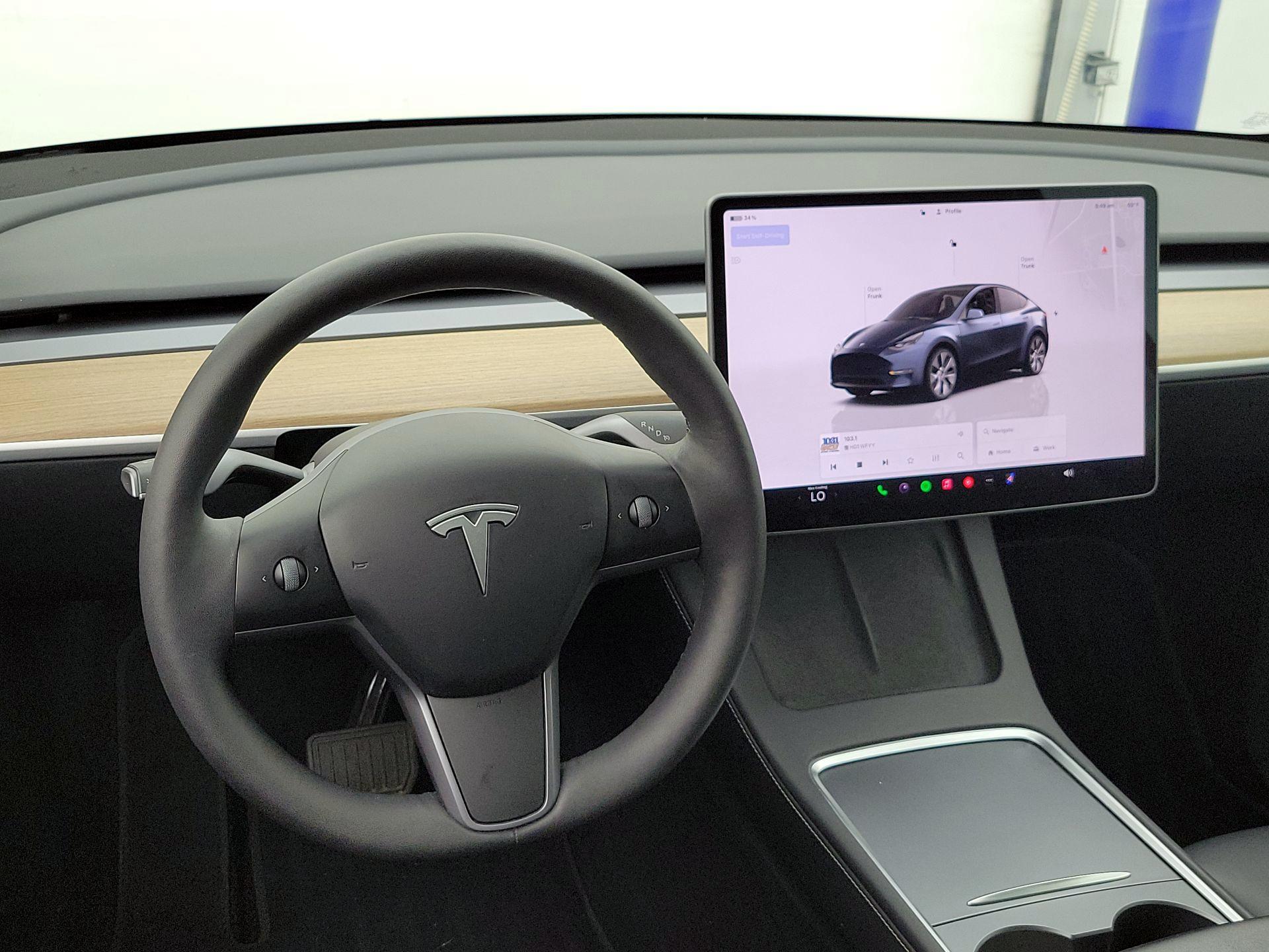 Thumbnail: 2024 Tesla Model Y - 10