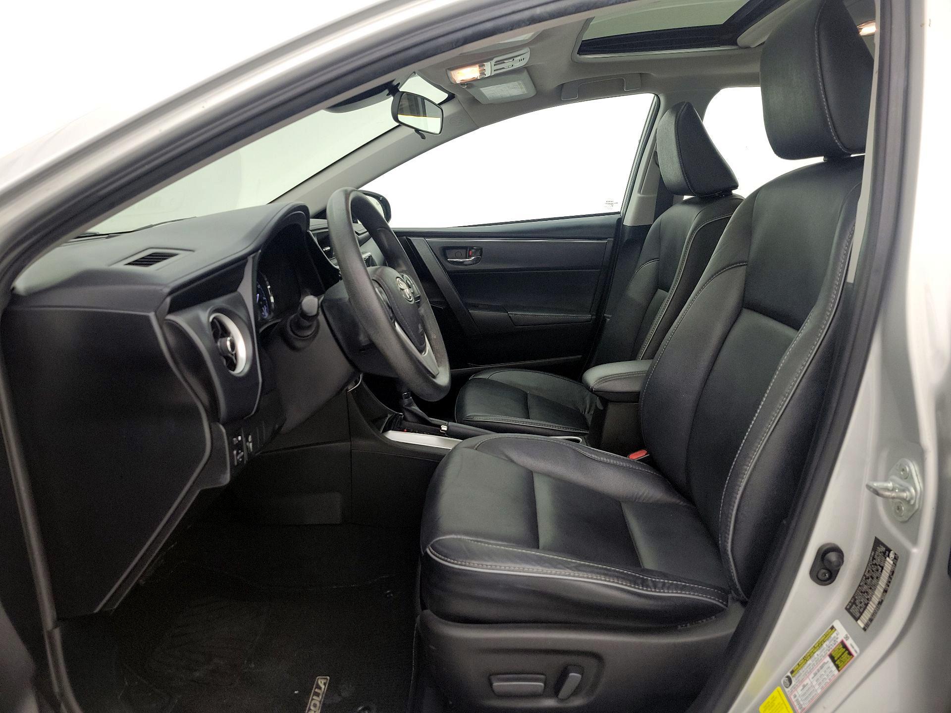 Thumbnail: 2017 Toyota Corolla - 11