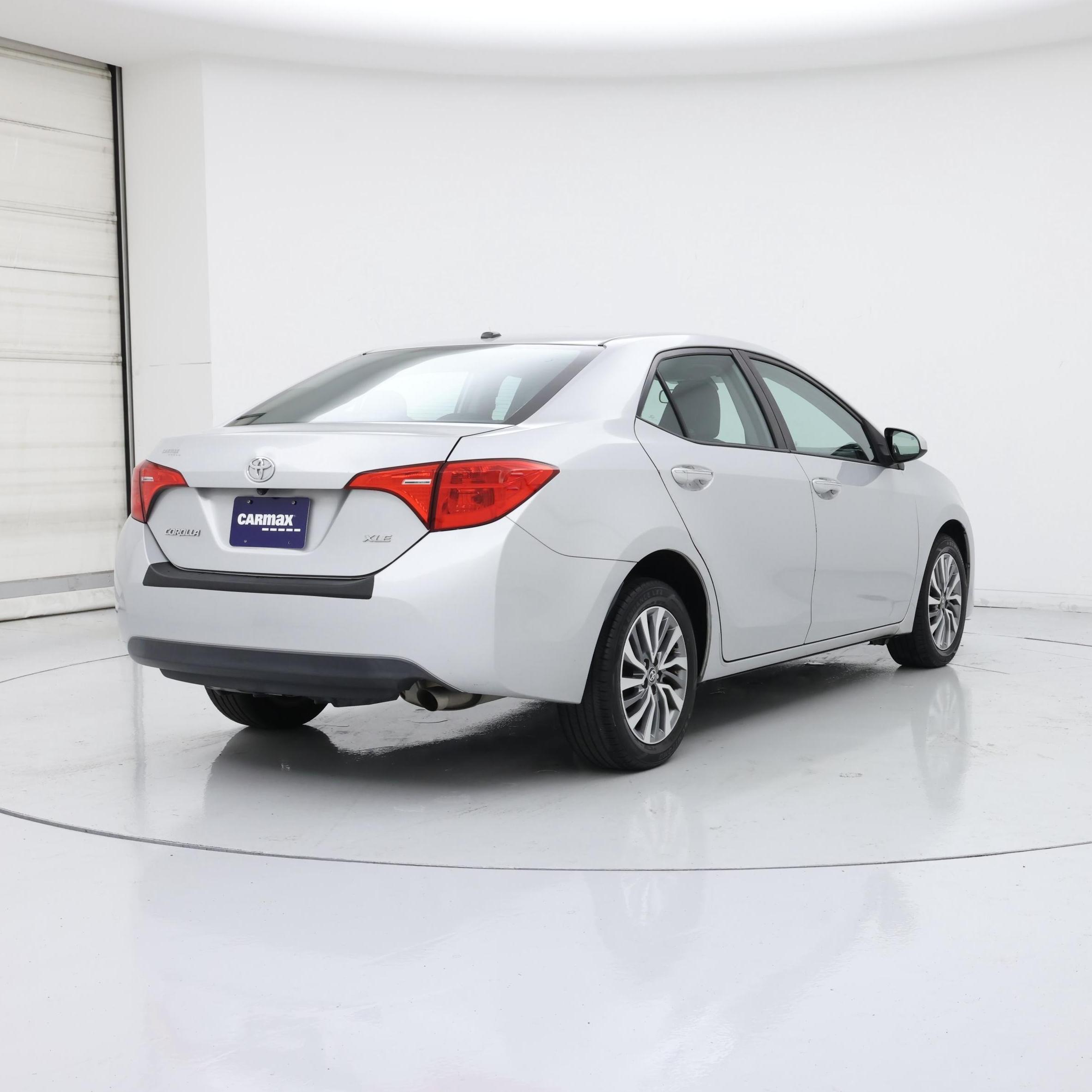 Thumbnail: 2017 Toyota Corolla - 8