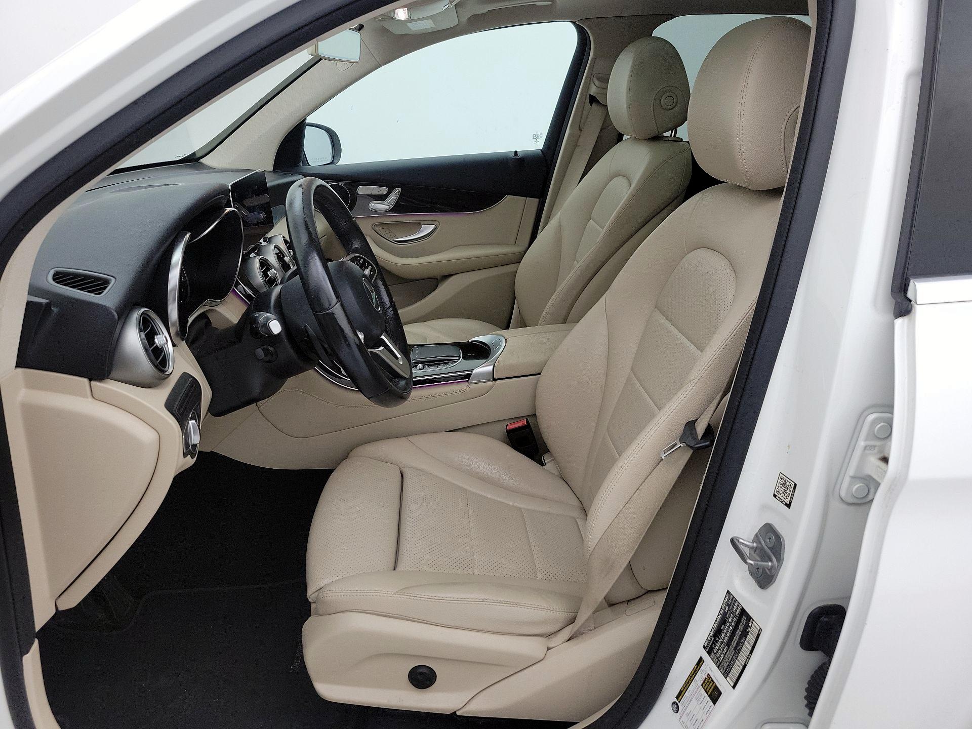 Thumbnail: 2020 Mercedes-Benz GLC - 11