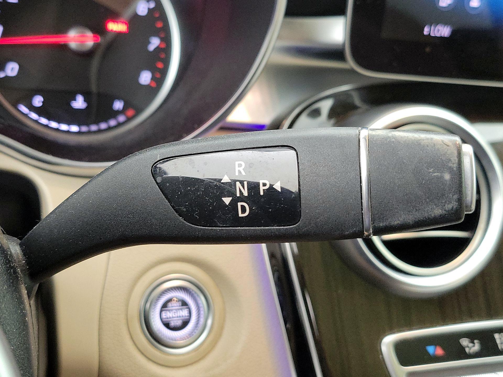 Thumbnail: 2020 Mercedes-Benz GLC - 17