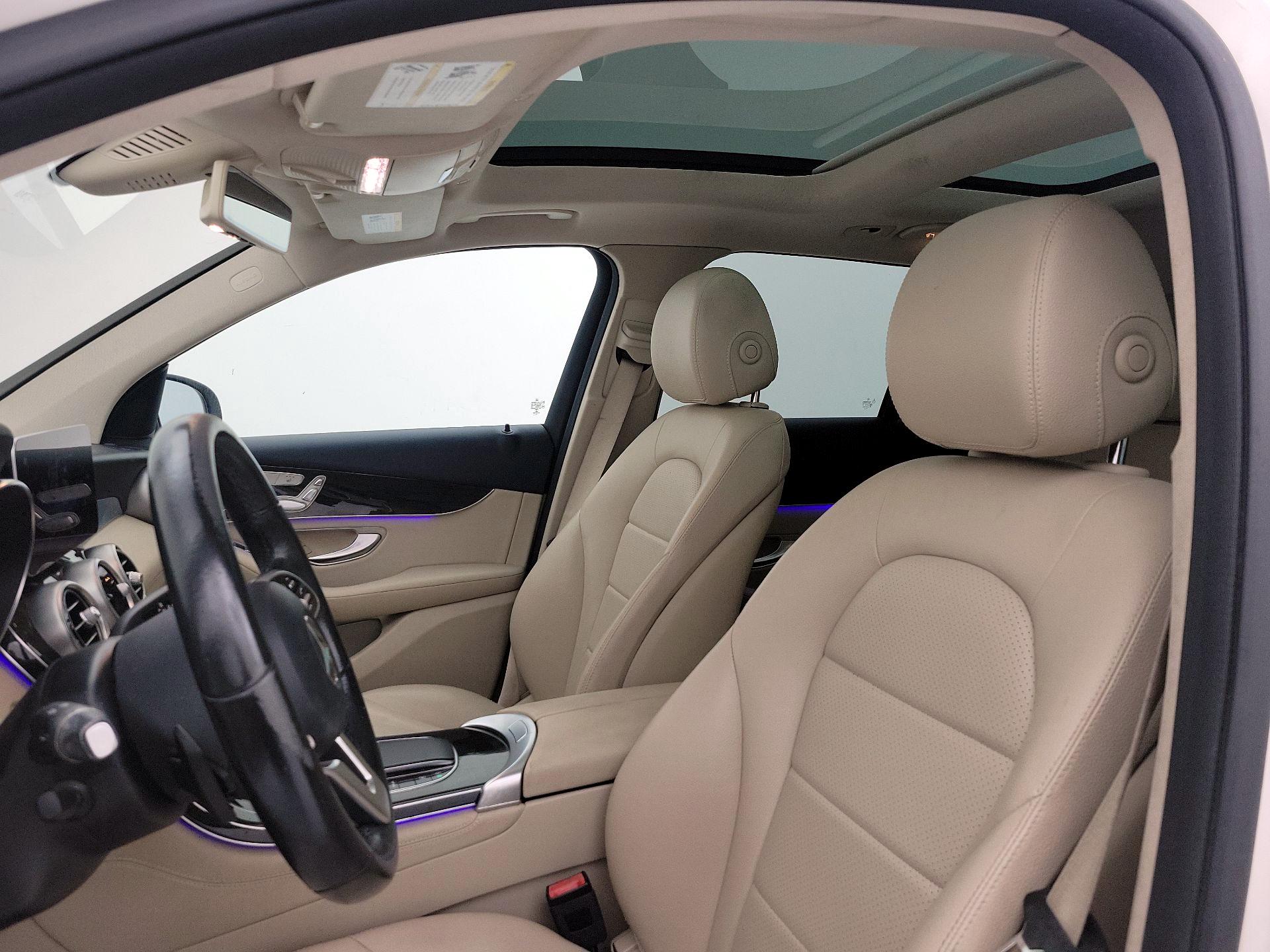 Thumbnail: 2020 Mercedes-Benz GLC - 19