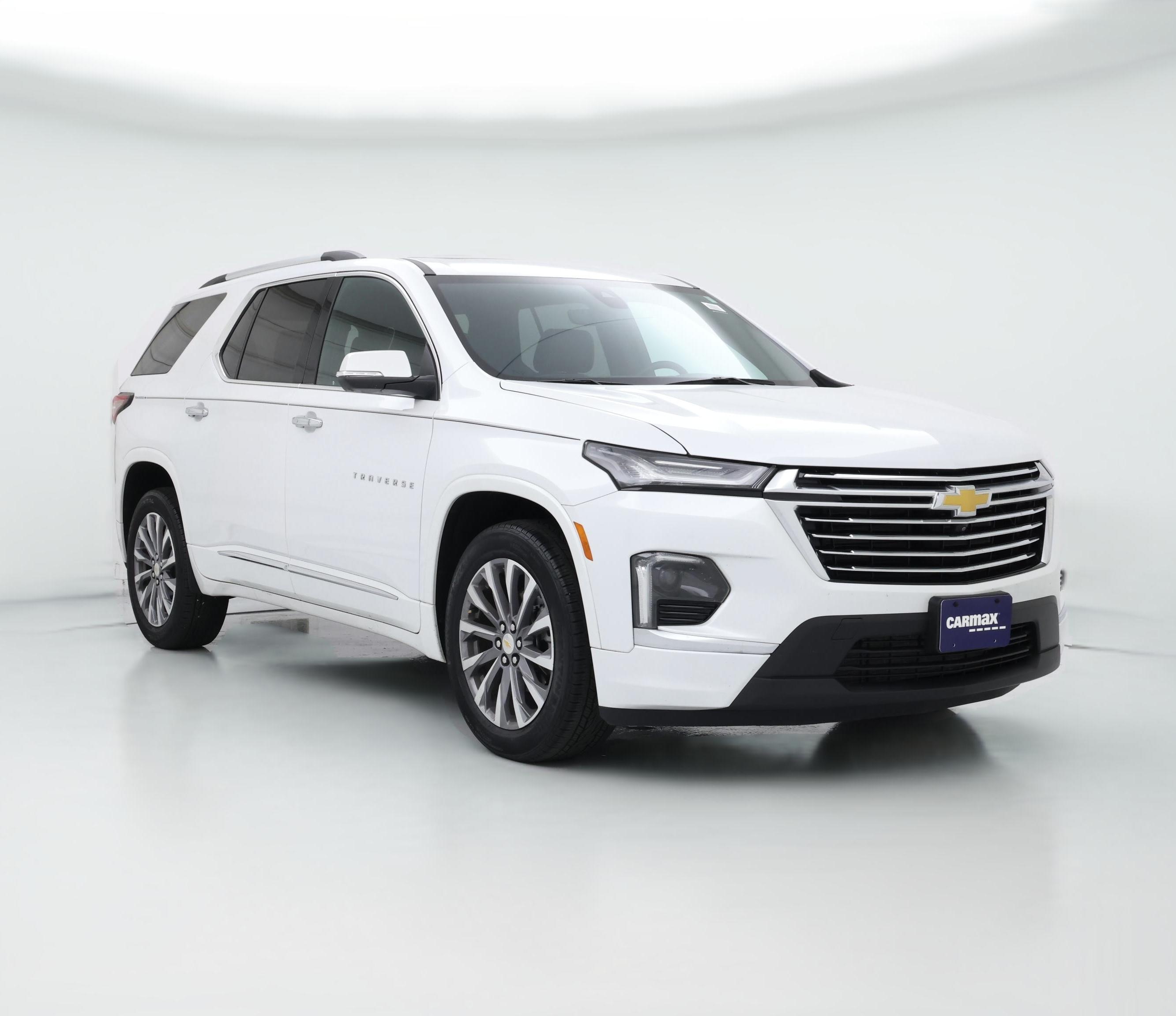 Thumbnail: 2023 Chevrolet Traverse - 1