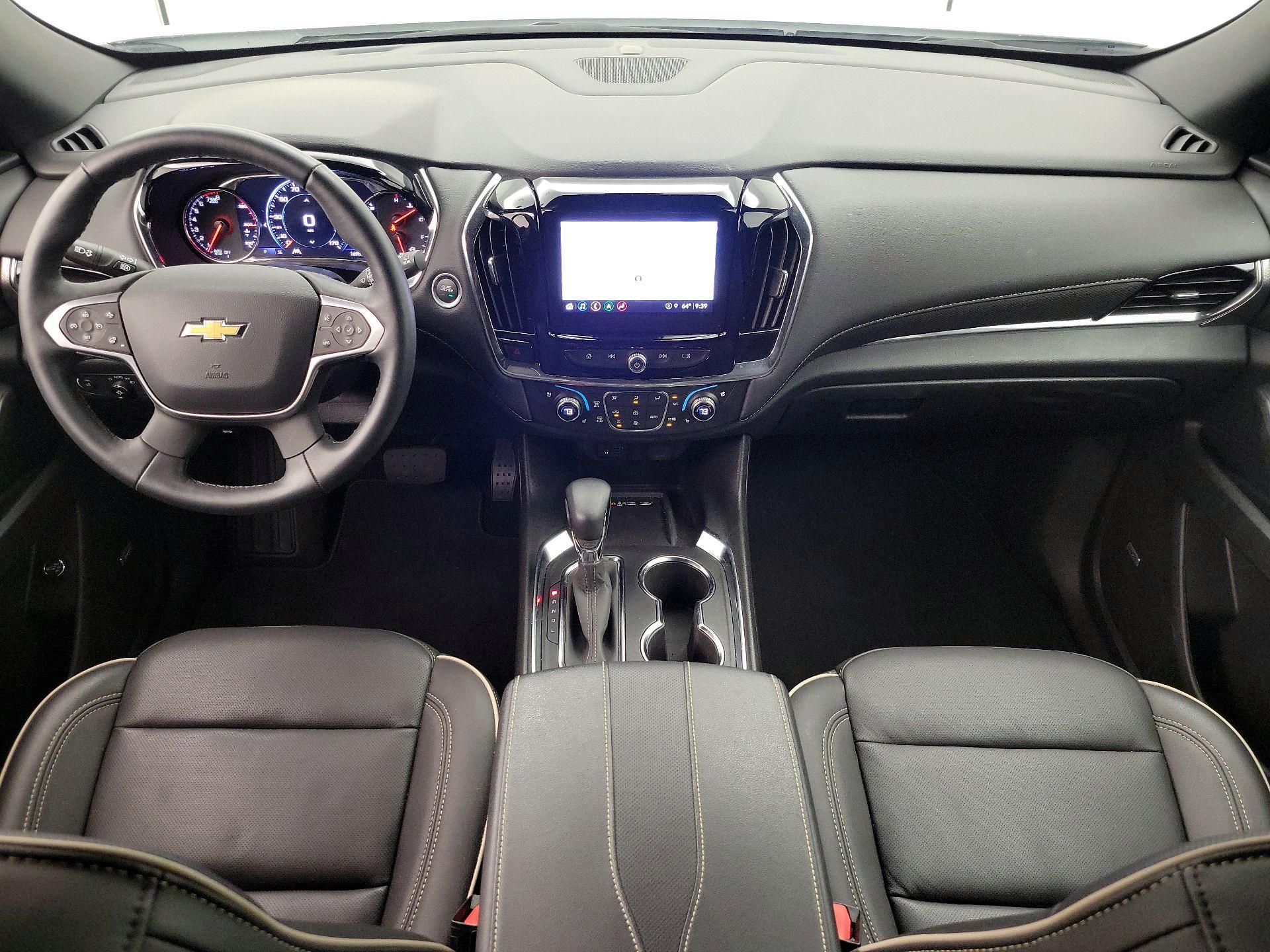 Thumbnail: 2023 Chevrolet Traverse - 9