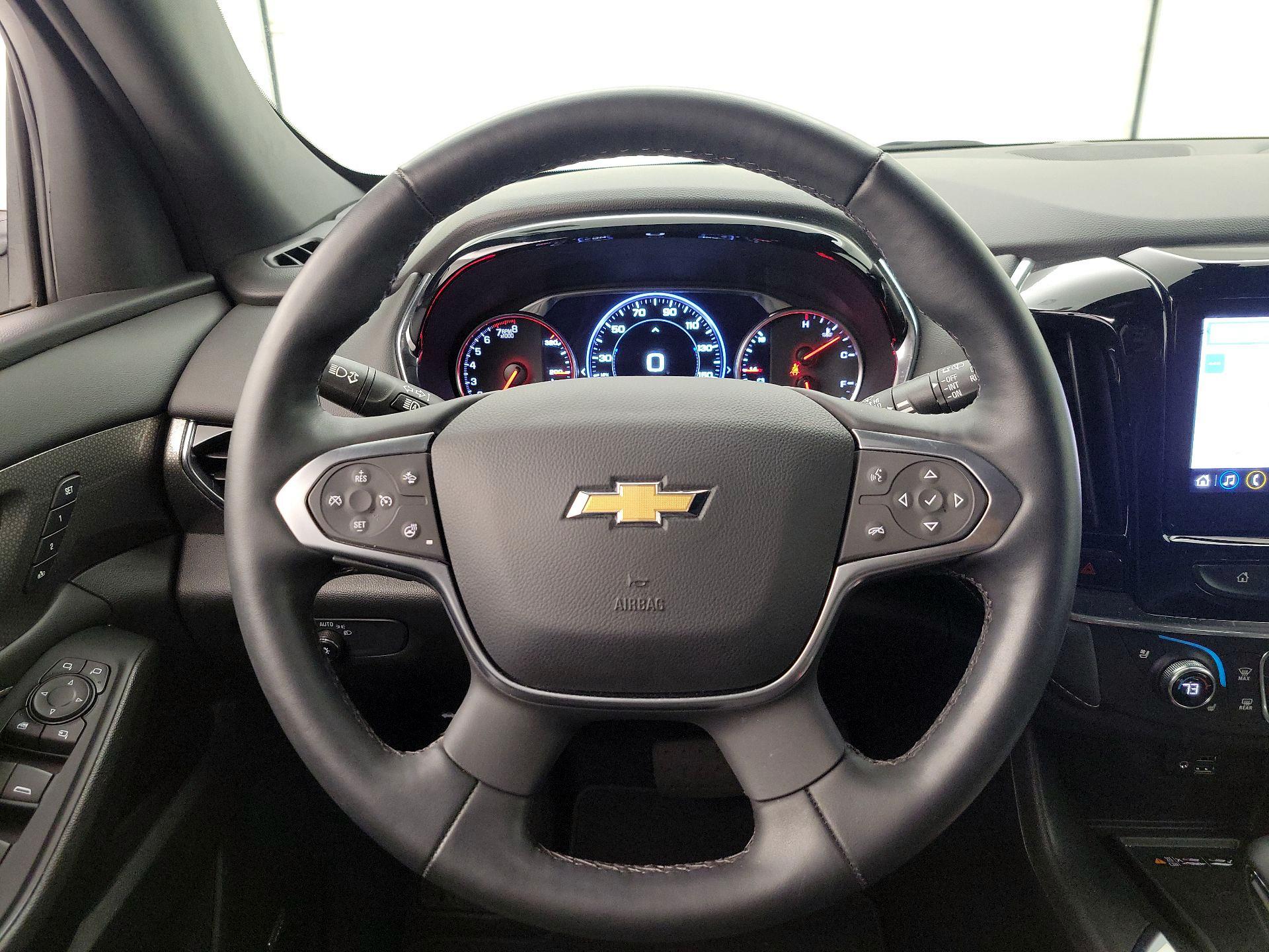 Thumbnail: 2023 Chevrolet Traverse - 10