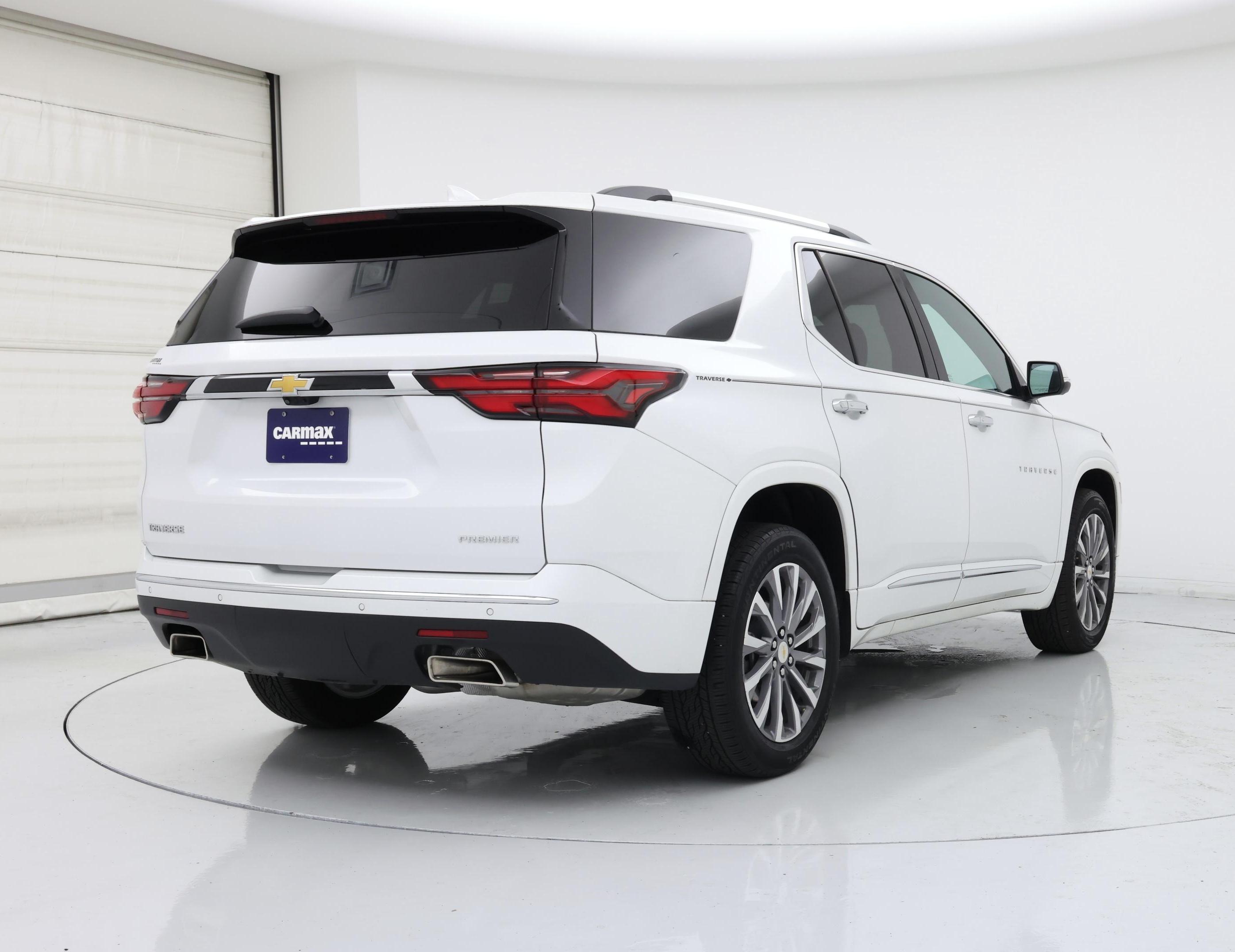 Thumbnail: 2023 Chevrolet Traverse - 8