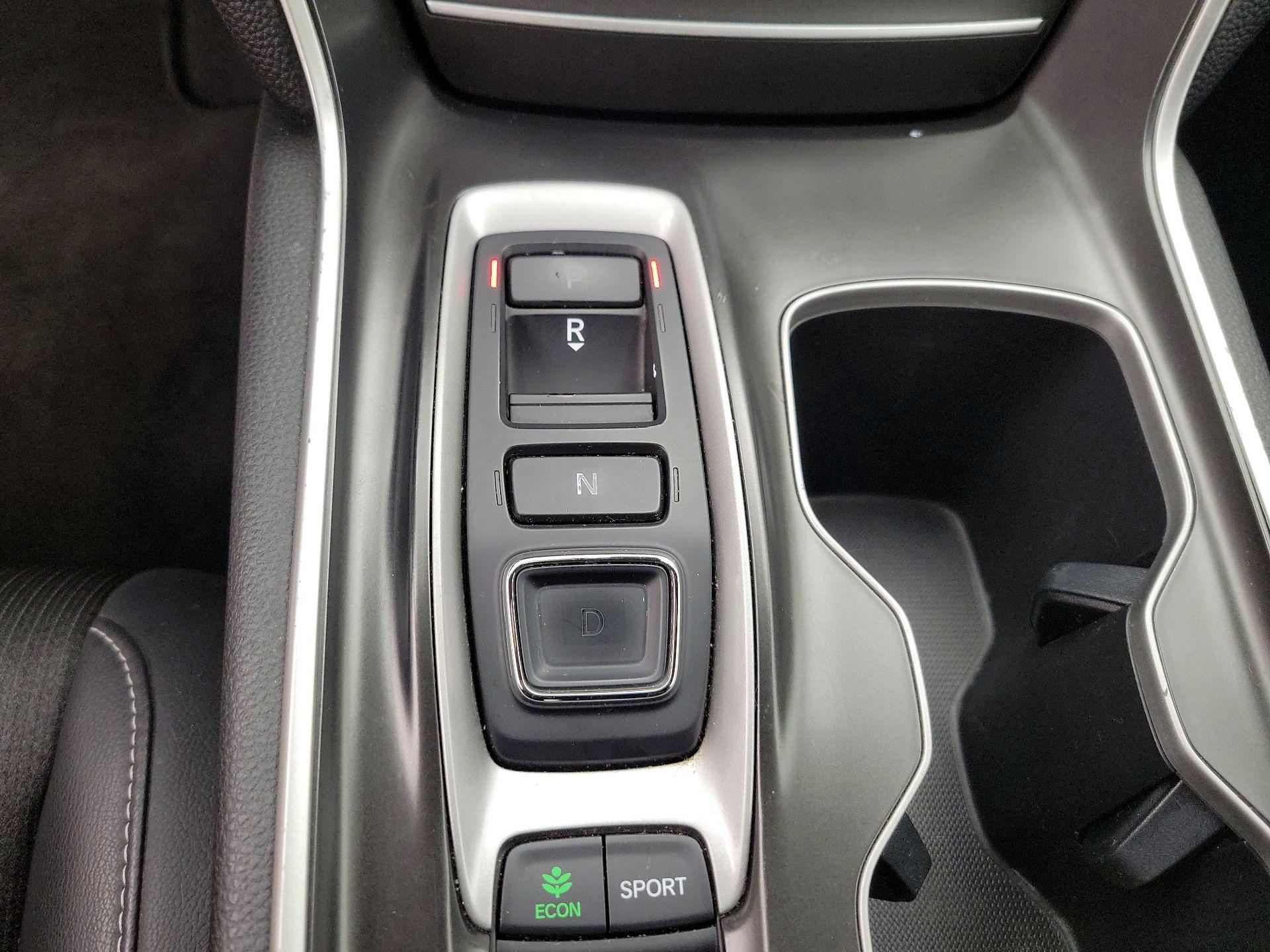 Thumbnail: 2018 Honda Accord - 17