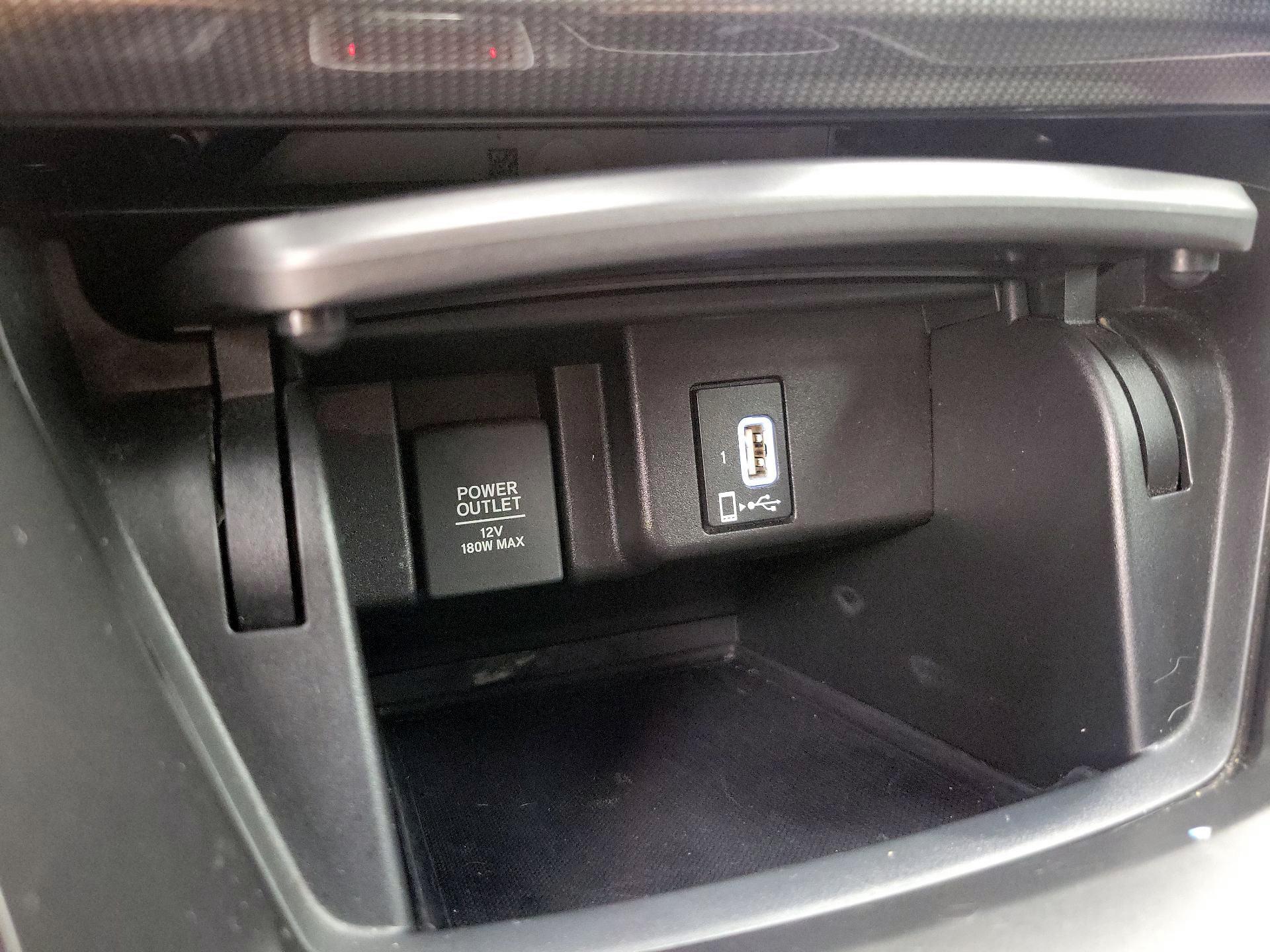 Thumbnail: 2018 Honda Accord - 18