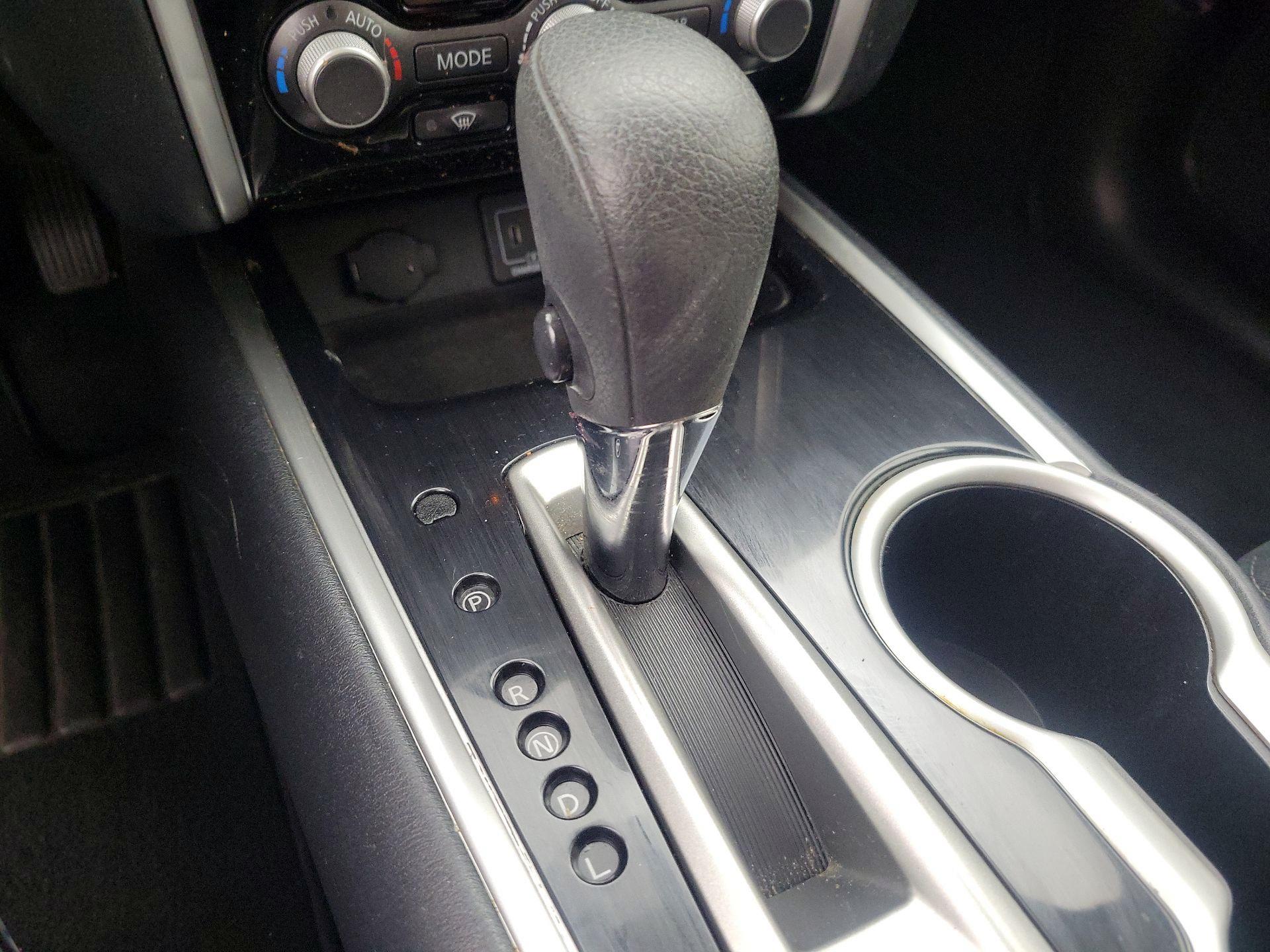 Thumbnail: 2019 Nissan Pathfinder - 17