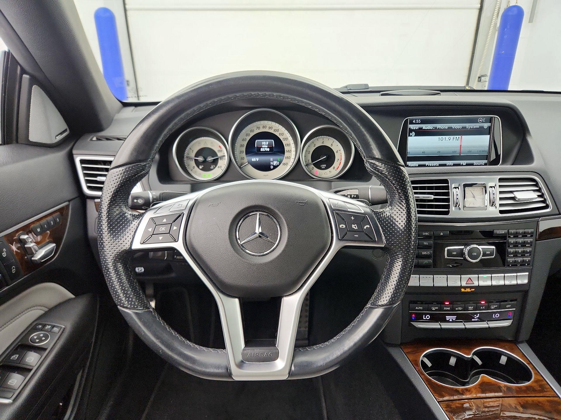 Thumbnail: 2015 Mercedes-Benz E-Class - 10