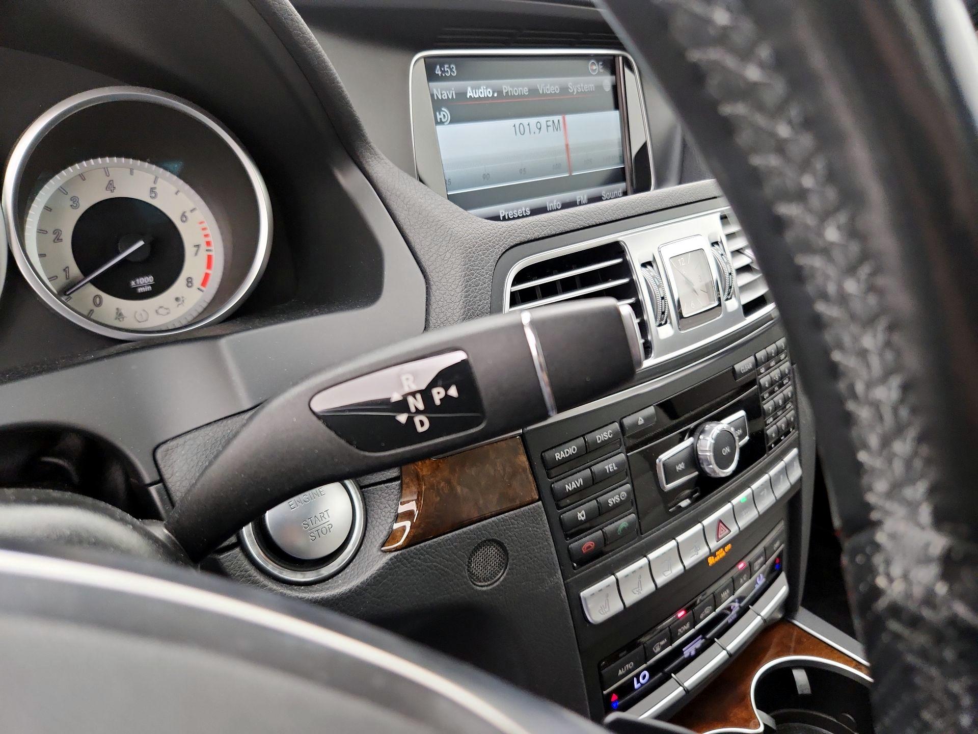 Thumbnail: 2015 Mercedes-Benz E-Class - 18