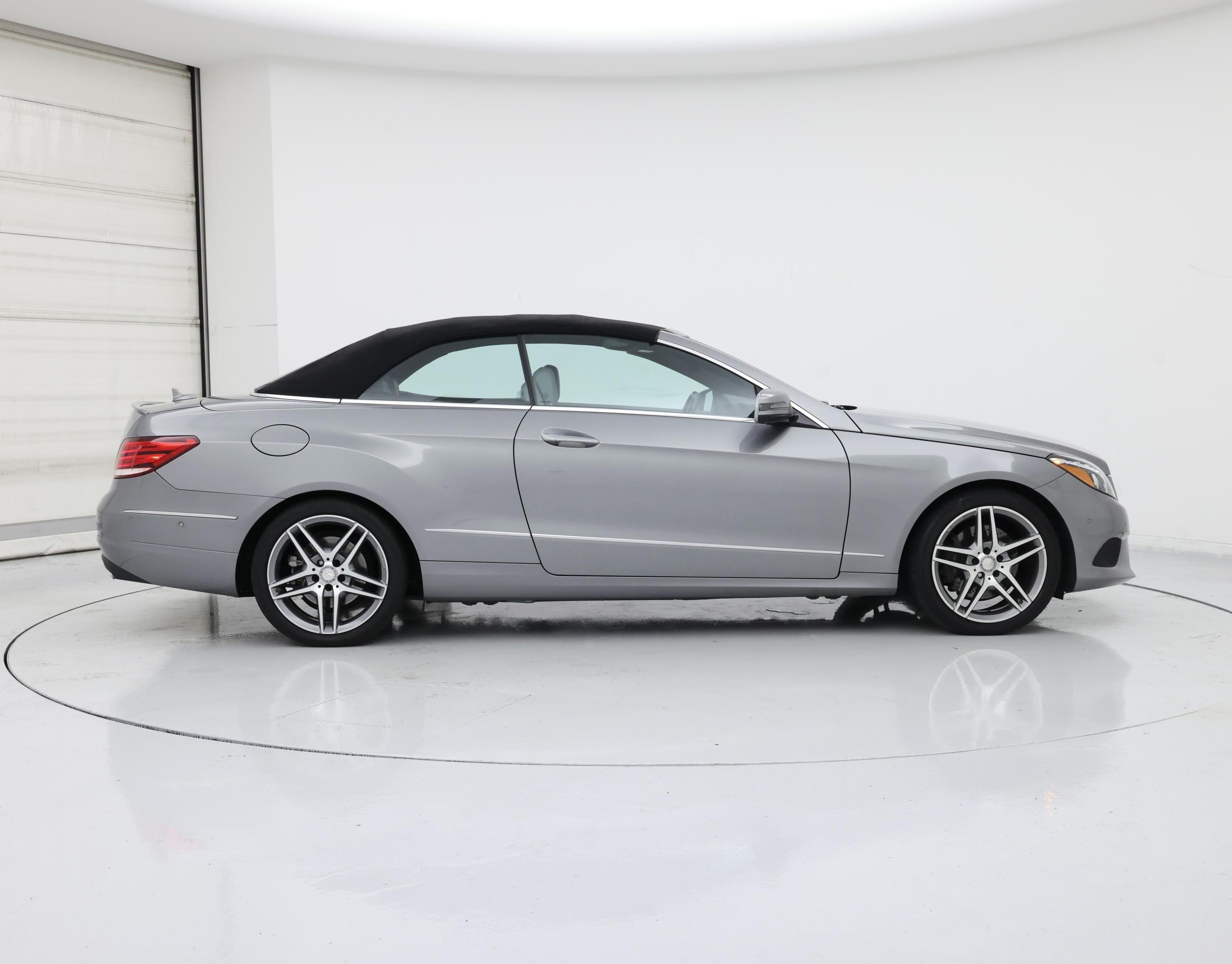 Thumbnail: 2015 Mercedes-Benz E-Class - 7