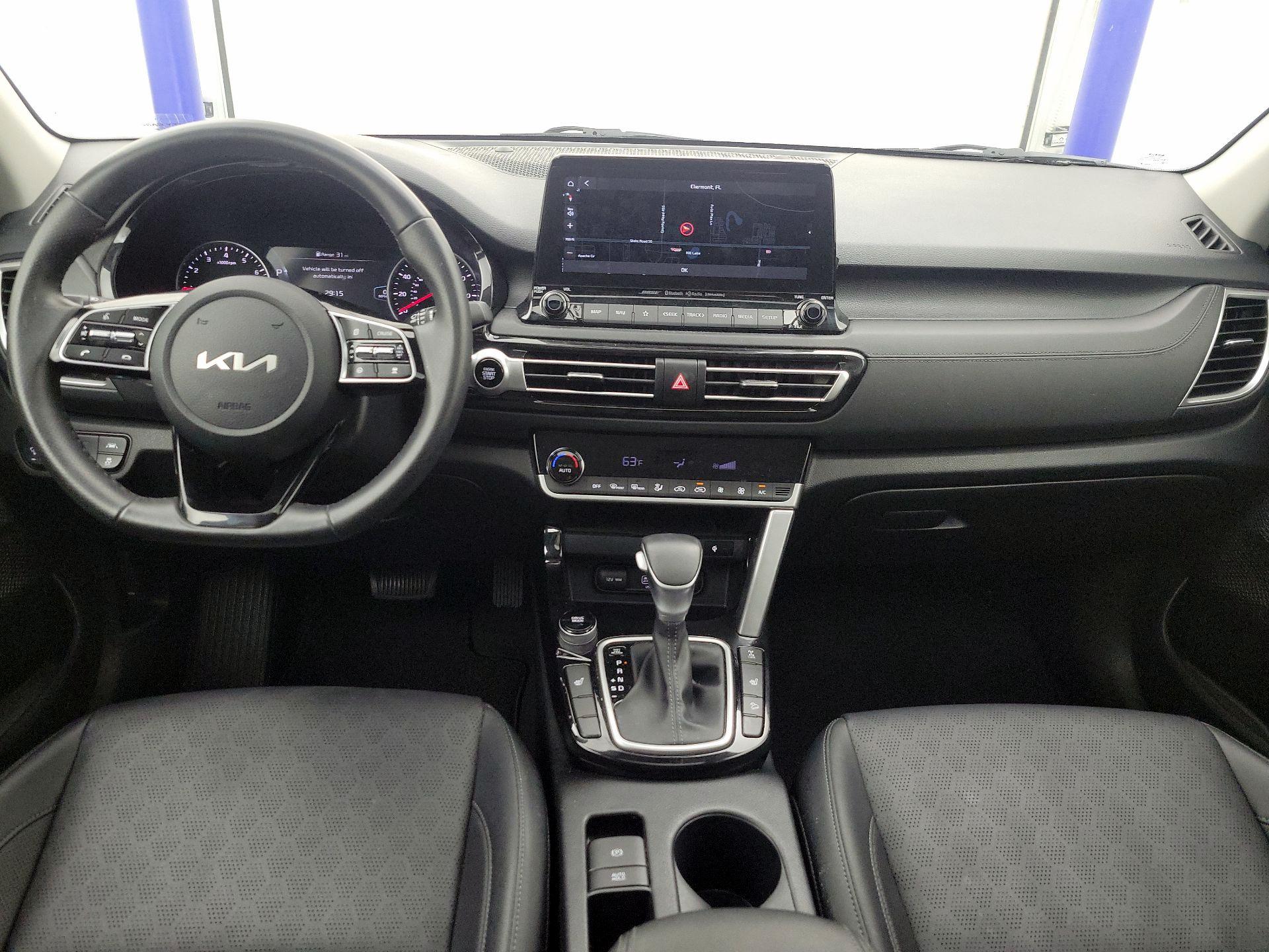 Thumbnail: 2023 Kia Seltos - 9