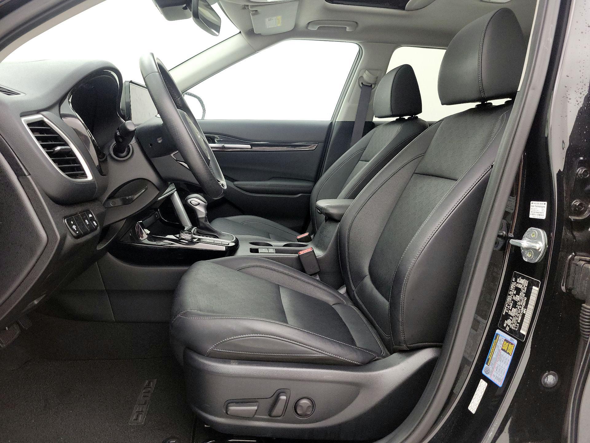 Thumbnail: 2023 Kia Seltos - 11