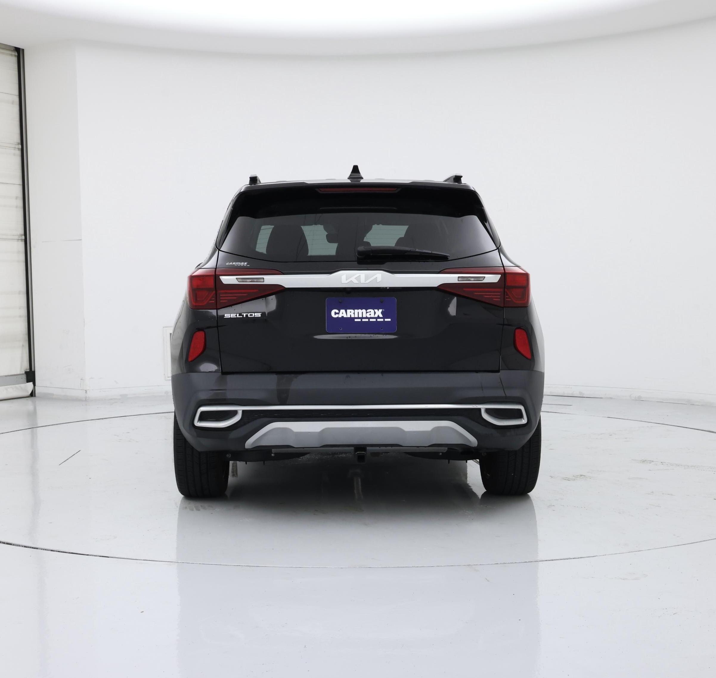 Thumbnail: 2023 Kia Seltos - 6