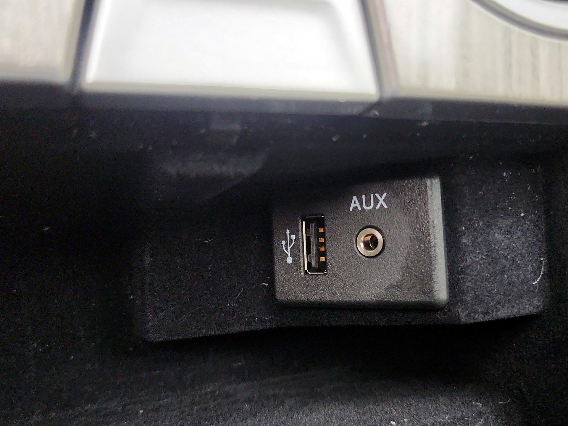 Thumbnail: 2017 Nissan Murano - 19