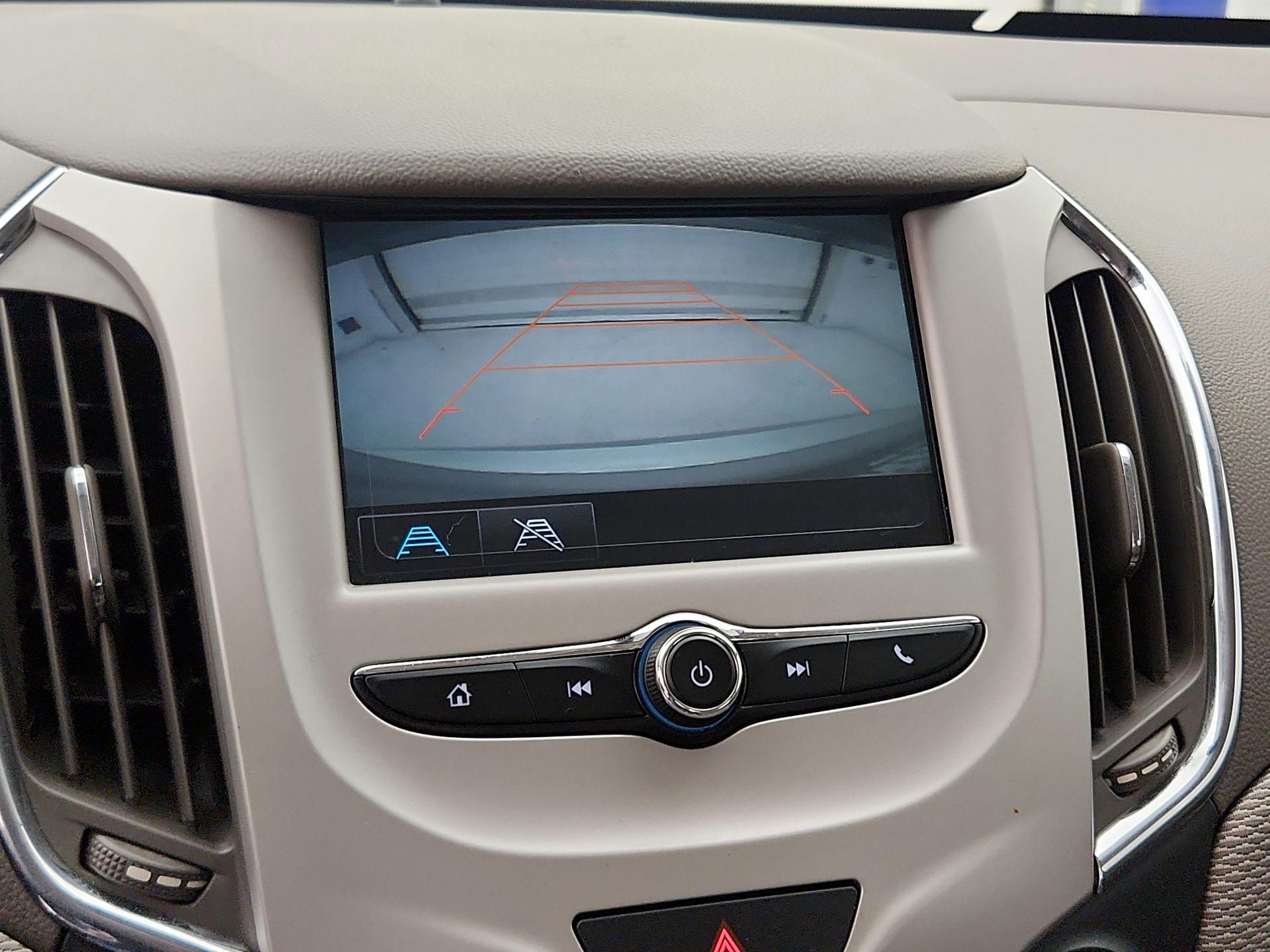 Thumbnail: 2016 Chevrolet Cruze - 14