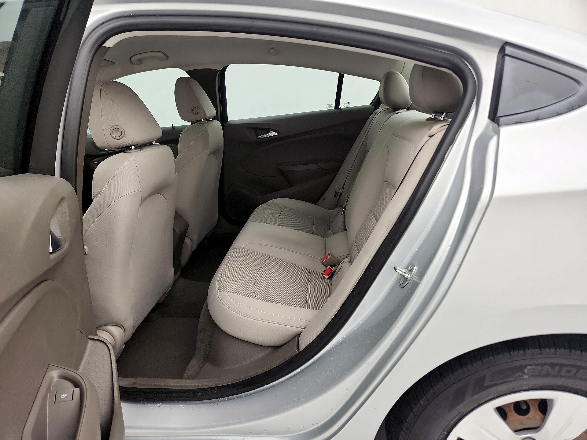 Thumbnail: 2016 Chevrolet Cruze - 19