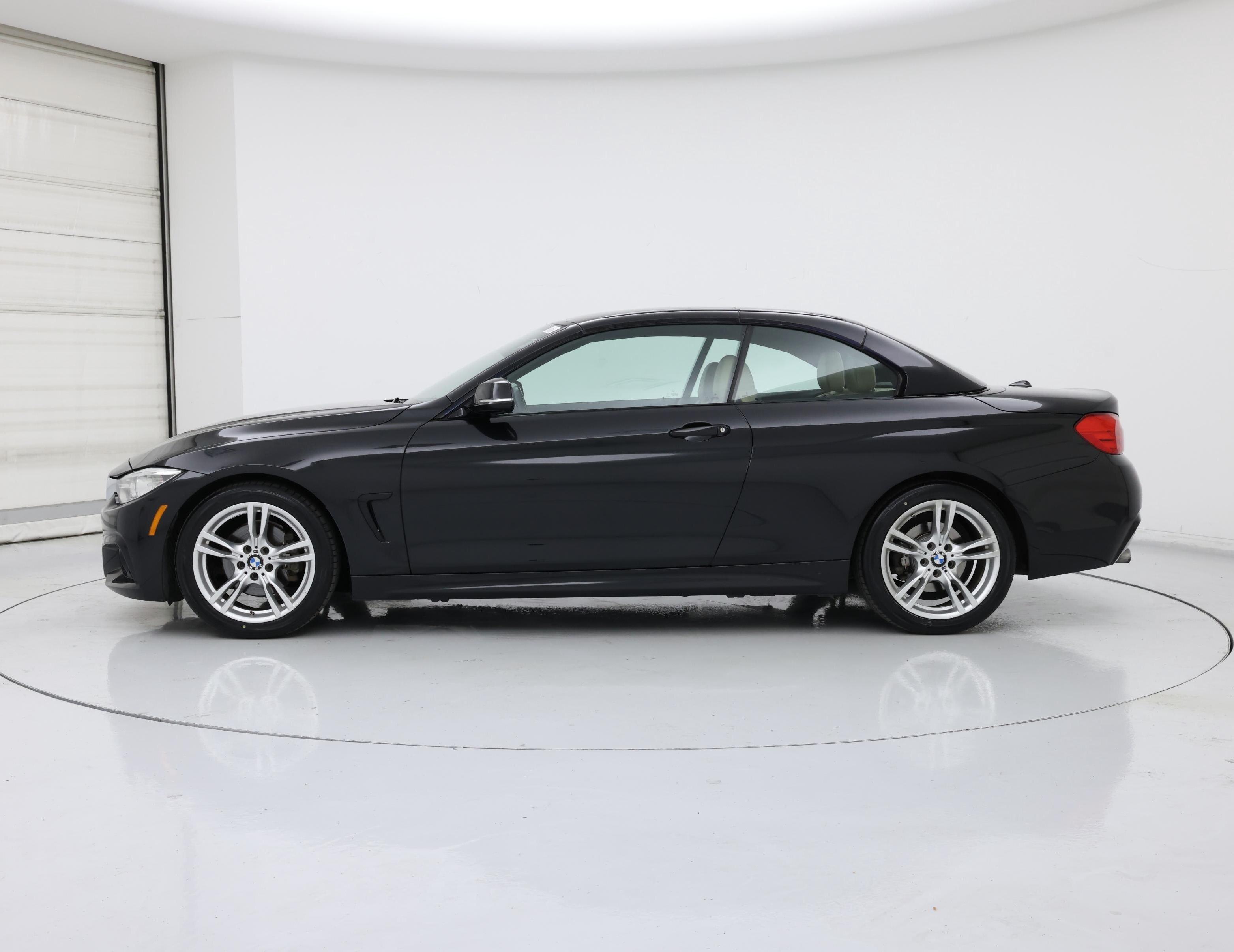 Thumbnail: 2015 BMW 4 Series - 3