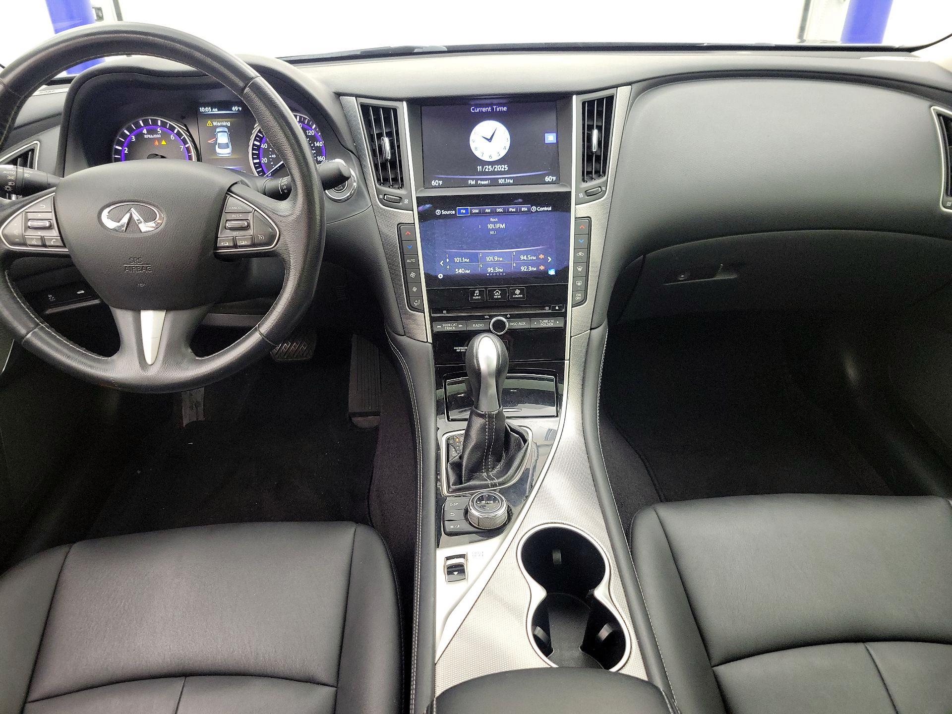 Thumbnail: 2017 INFINITI Q50 - 9