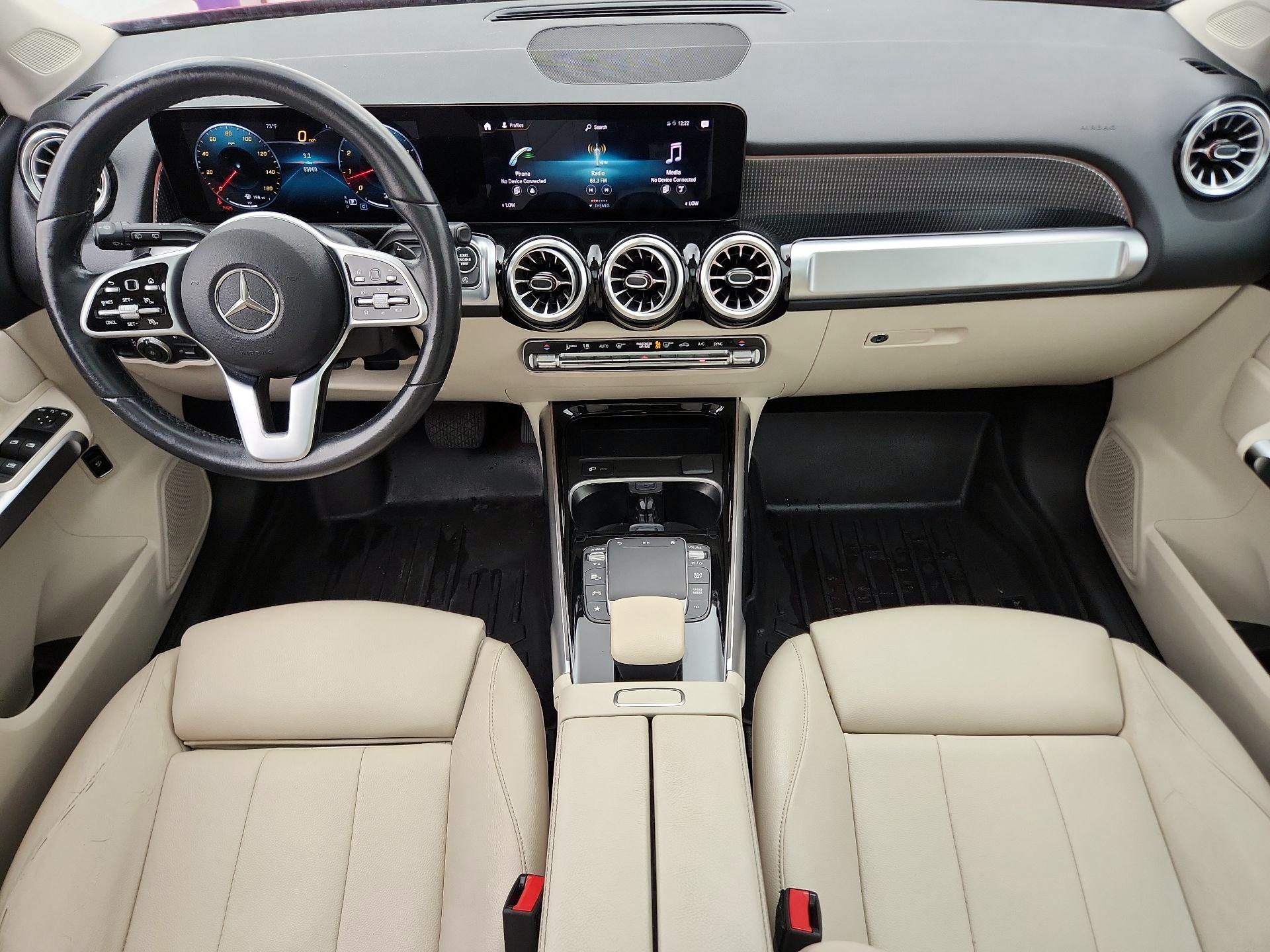 Thumbnail: 2022 Mercedes-Benz GLB - 9