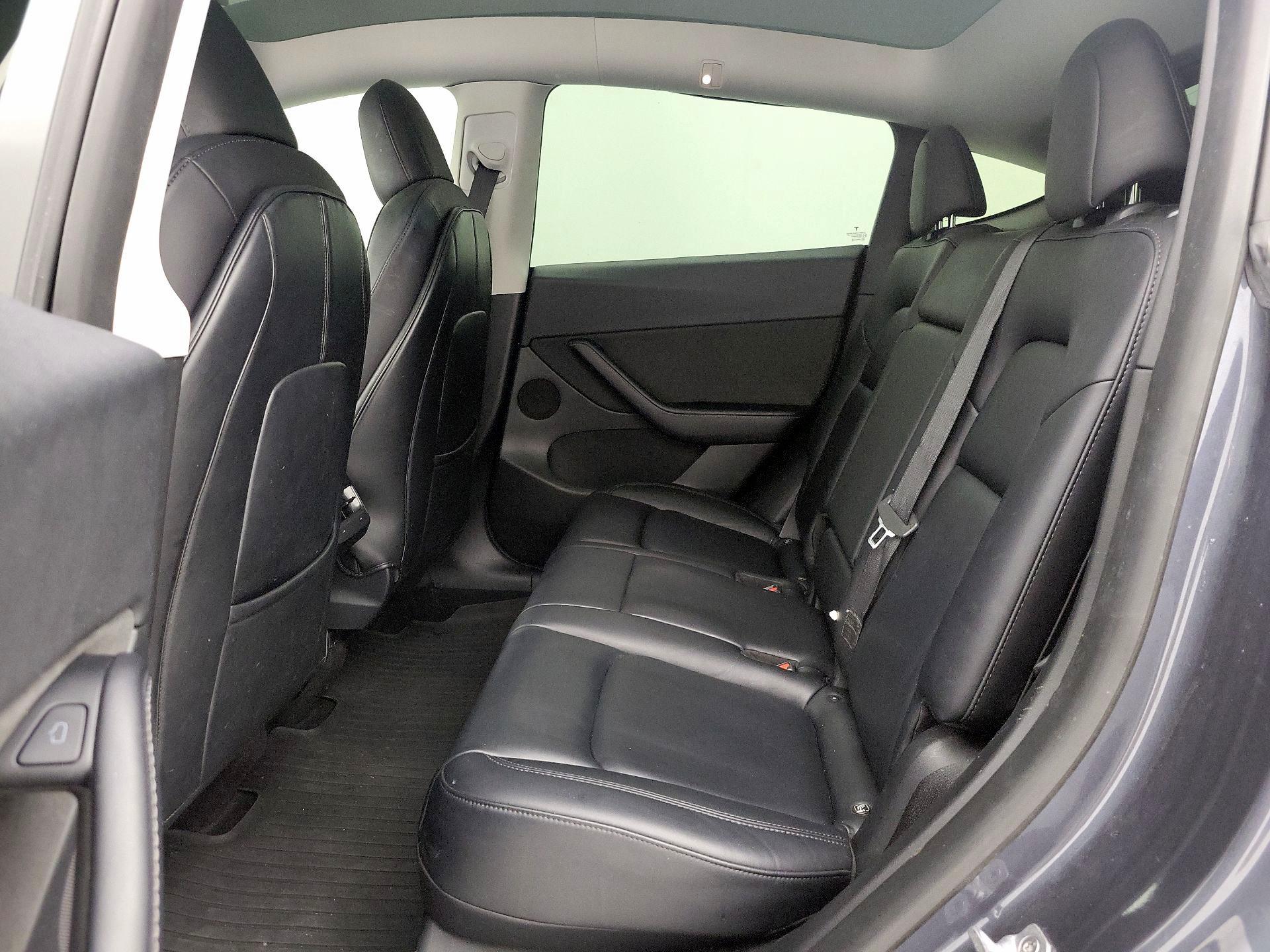 Thumbnail: 2022 Tesla Model Y - 20